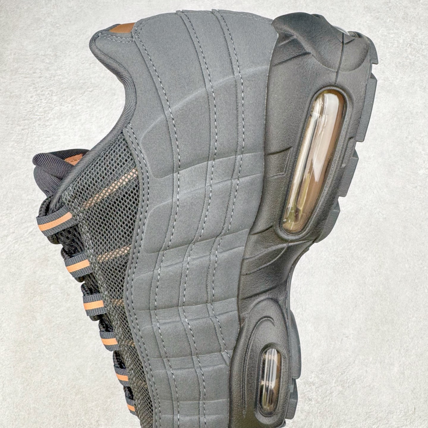 升级最终版 Nike Air Max 95 Central Cee 低筒 网布防滑 运动鞋 休闲鞋 球鞋 男鞋 波鞋  黑红灰 HQ6457-001