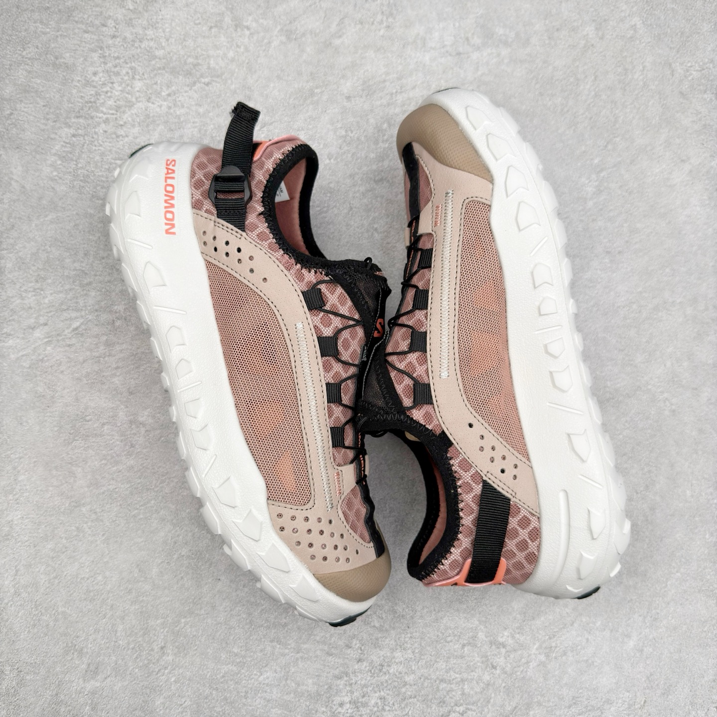 SALOMON SOLAMPHIBIAN 织物 萨洛蒙  低筒 水陆两栖 减震防滑 户外 跑步鞋 运动鞋 登山 男鞋 女鞋  波鞋（版型偏小一码） 479428