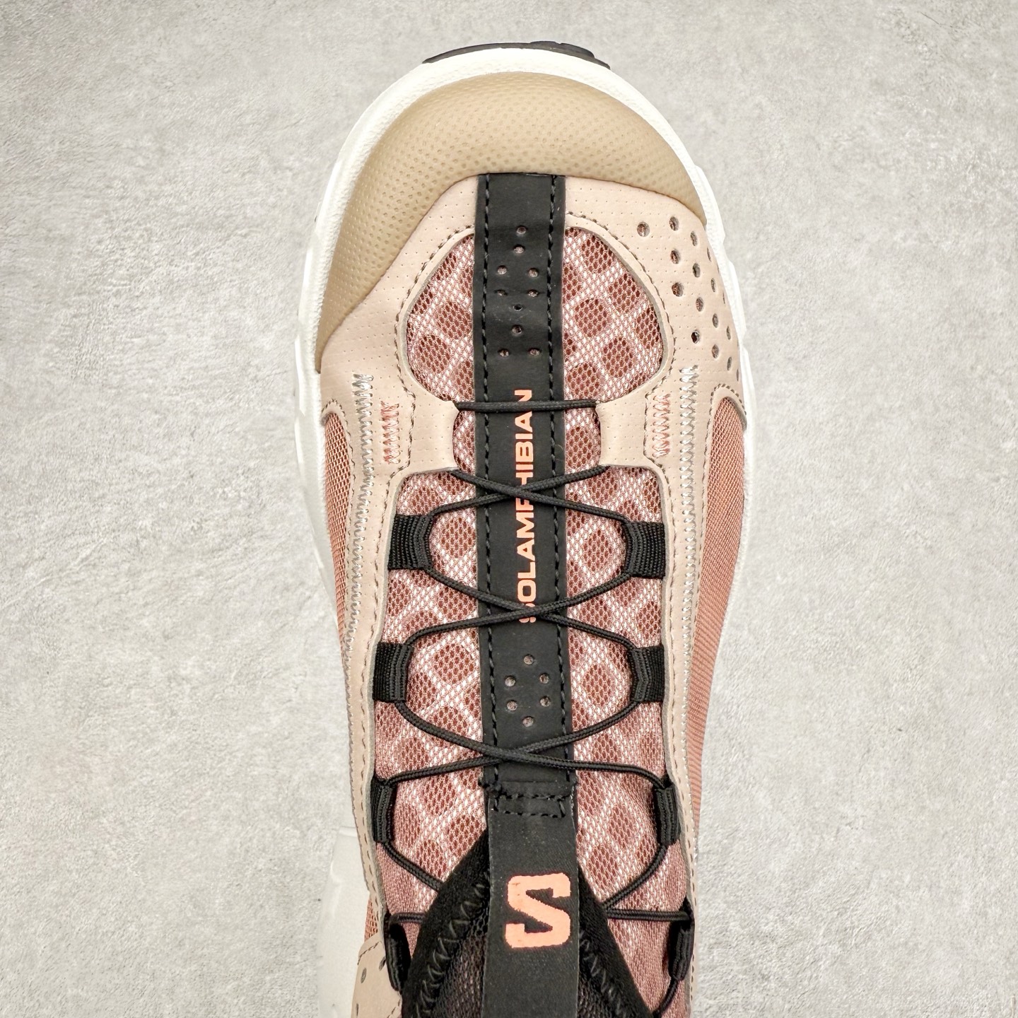 SALOMON SOLAMPHIBIAN 织物 萨洛蒙  低筒 水陆两栖 减震防滑 户外 跑步鞋 运动鞋 登山 男鞋 女鞋  波鞋（版型偏小一码） 479428