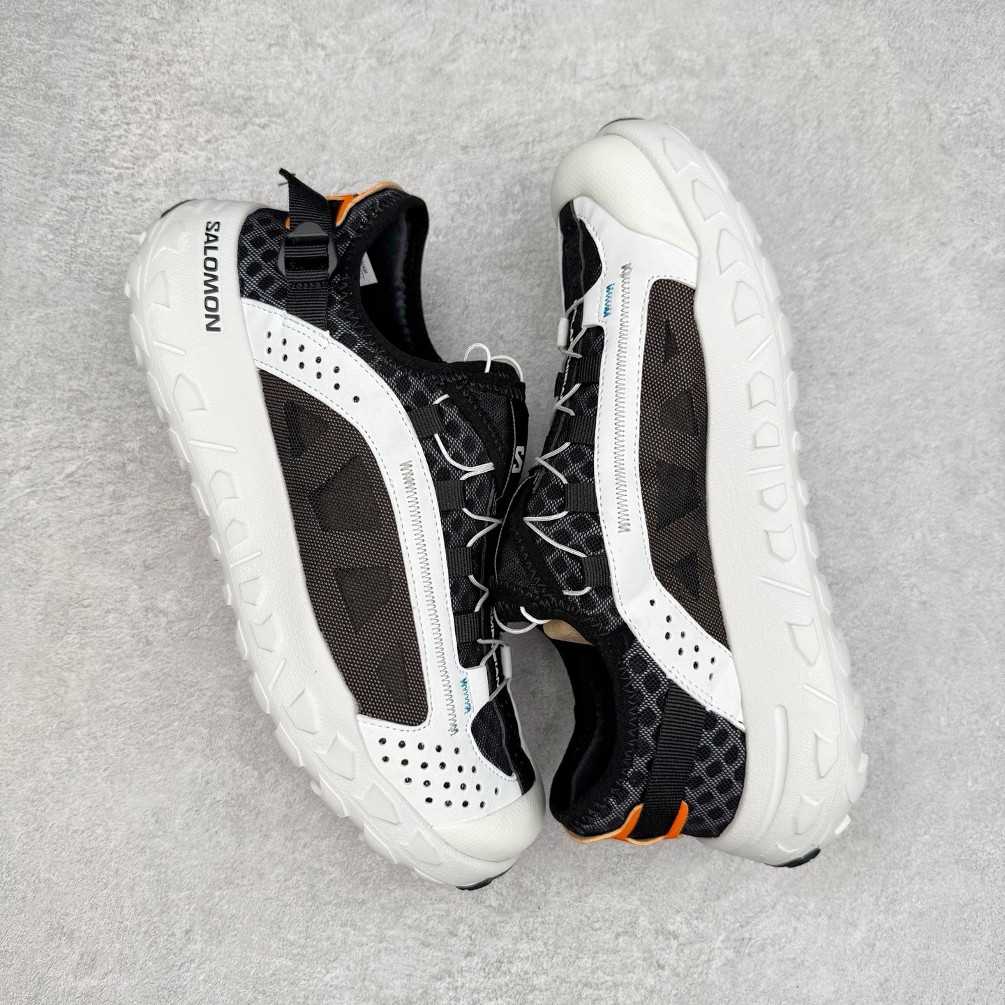 SALOMON SOLAMPHIBIAN 织物 萨洛蒙  低筒 水陆两栖 减震防滑 户外 跑步鞋 运动鞋 登山 男鞋 女鞋  波鞋（版型偏小一码）黑白色 477002