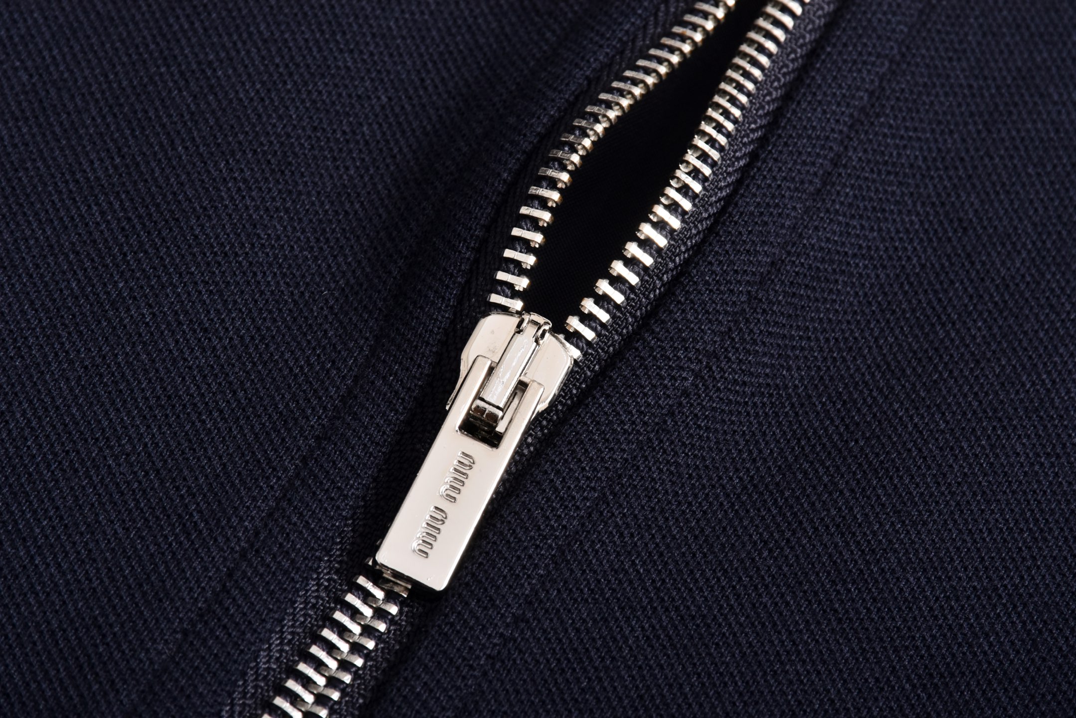 MIU MIU 缪缪 黑白领拉链  夹克 外套 长袖  蓝色 B0 ML1258-17LN-F0008-S-OOO