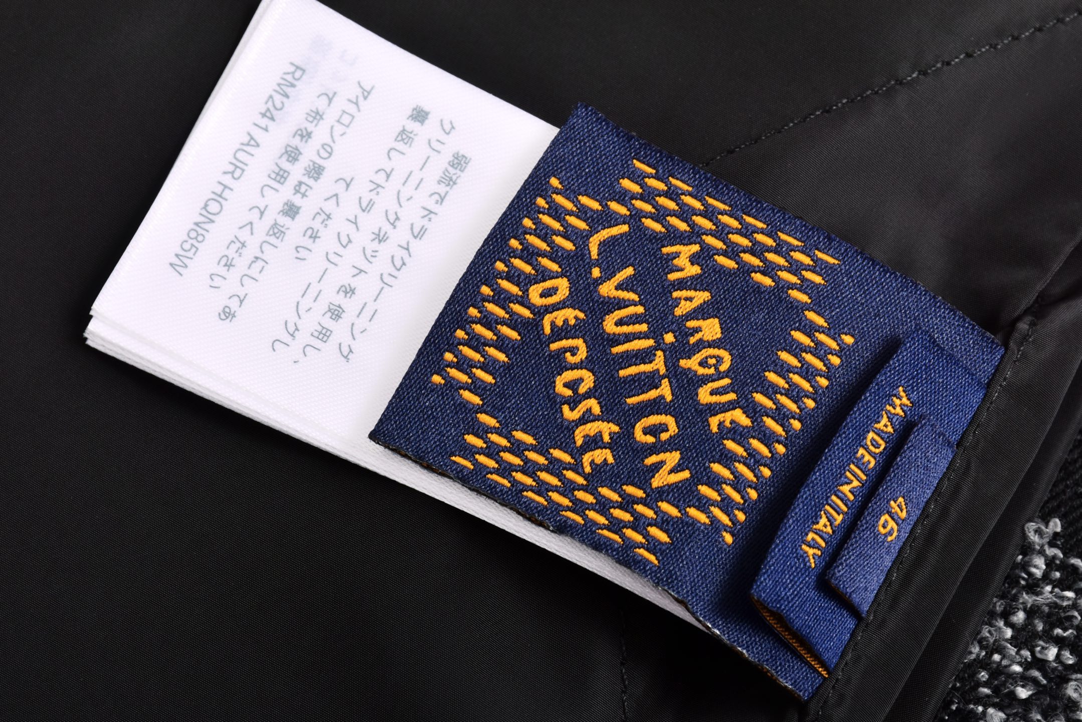 LOUIS VUITTON 路易威登  LV 珍珠棋盘格棒球服  圆领几何图案长袖卫衣  黑色B5 1AHBUW