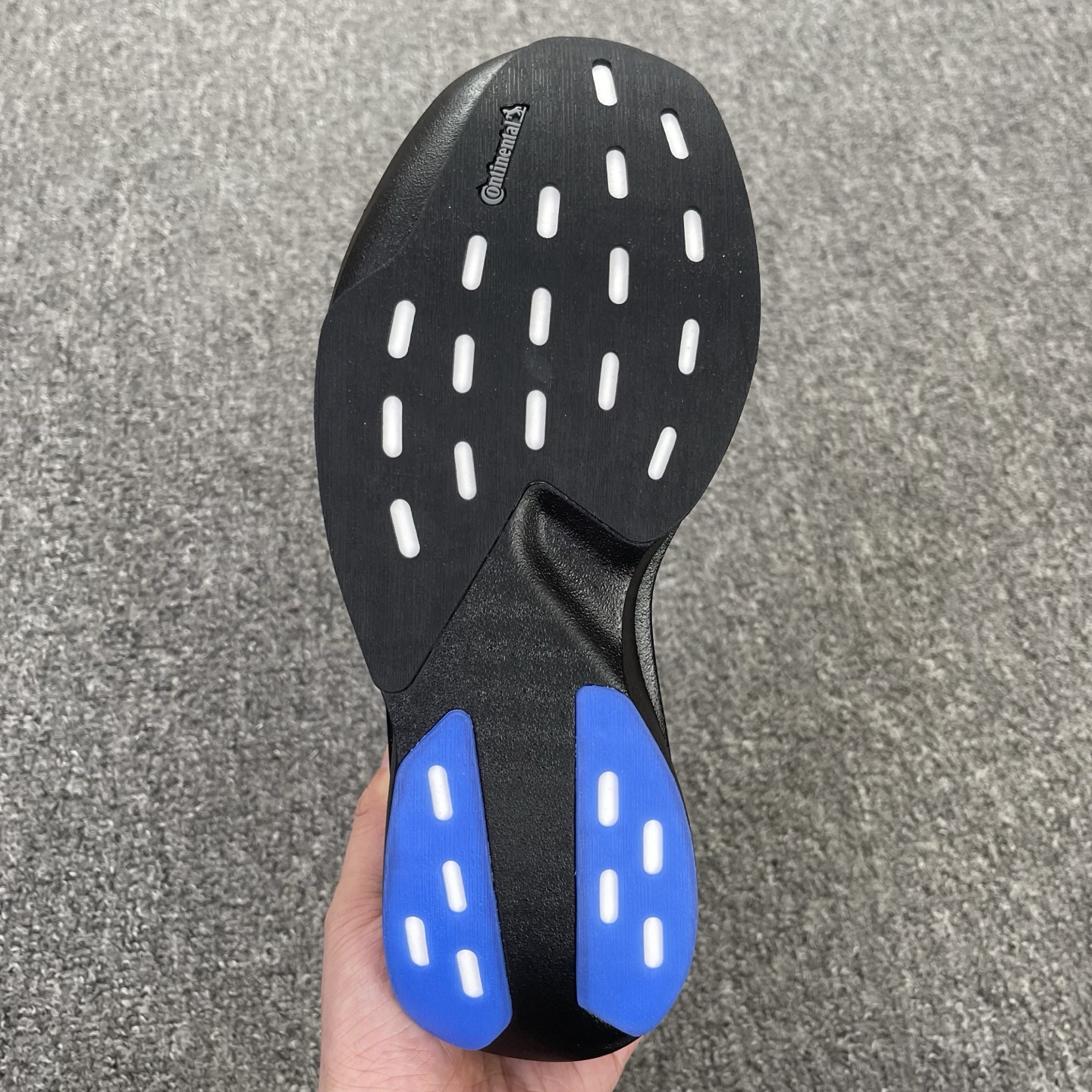 内置碳板 Adidas Adizero Evo SL 低筒 舒适百搭 防滑耐磨 马拉松 训练竞速 跑步鞋 女款 男款 波鞋黑蓝