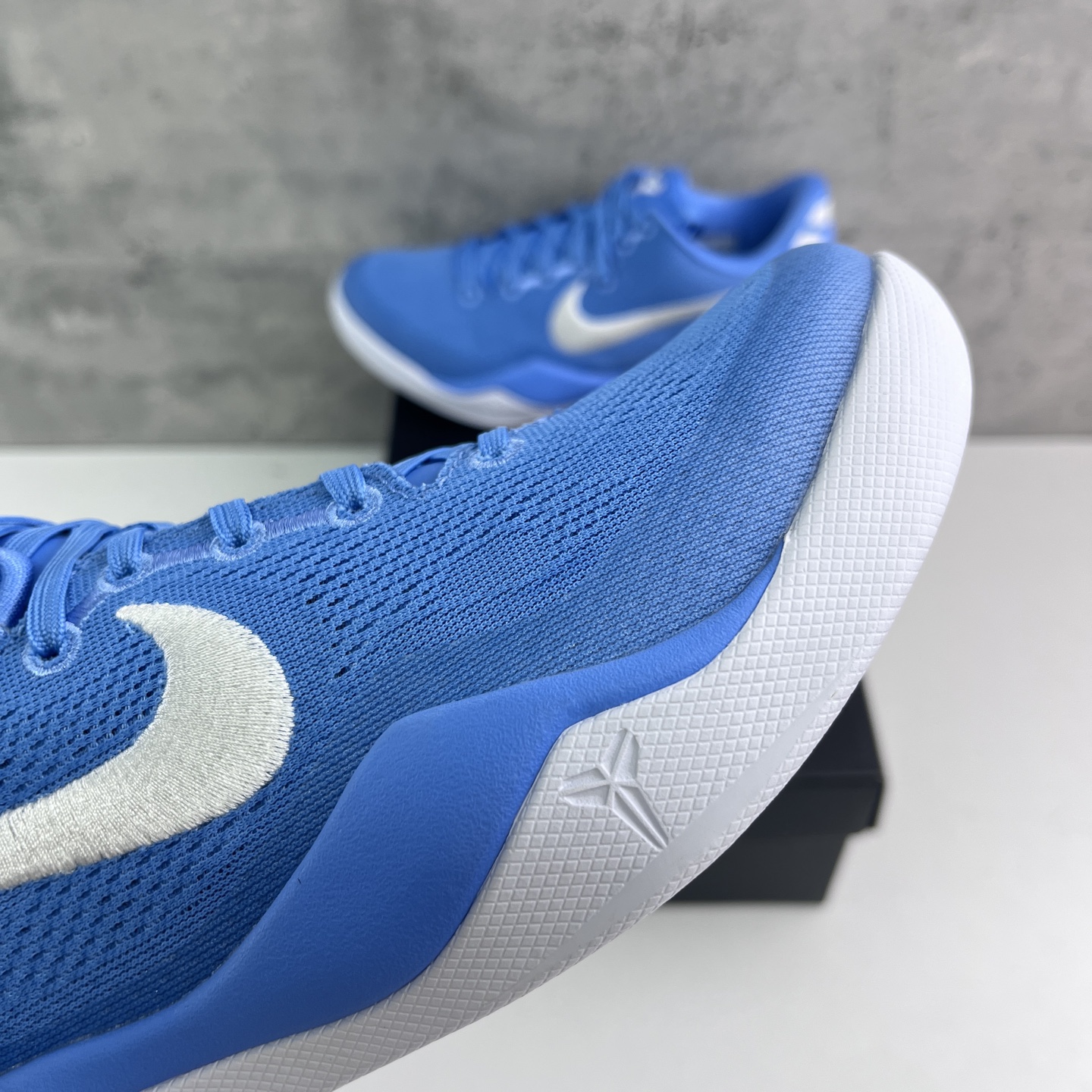 GX  Kobe 8 Protro  科比8 低筒  全掌LUNARLON 鞋墊 籃球鞋 實戰鞋 球鞋 男鞋 波鞋  白蓝 HM6469 401