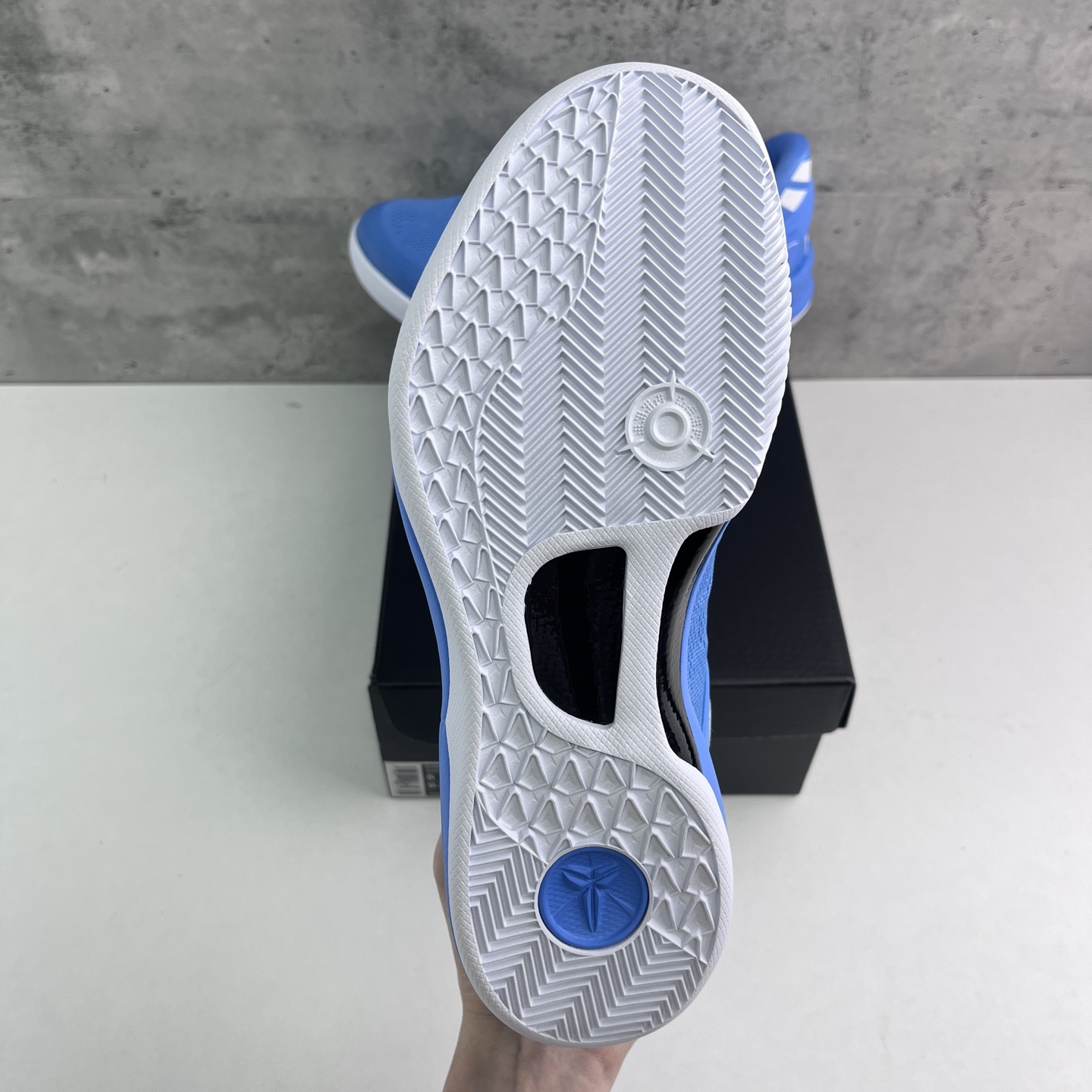 GX  Kobe 8 Protro  科比8 低筒  全掌LUNARLON 鞋墊 籃球鞋 實戰鞋 球鞋 男鞋 波鞋  白蓝 HM6469 401