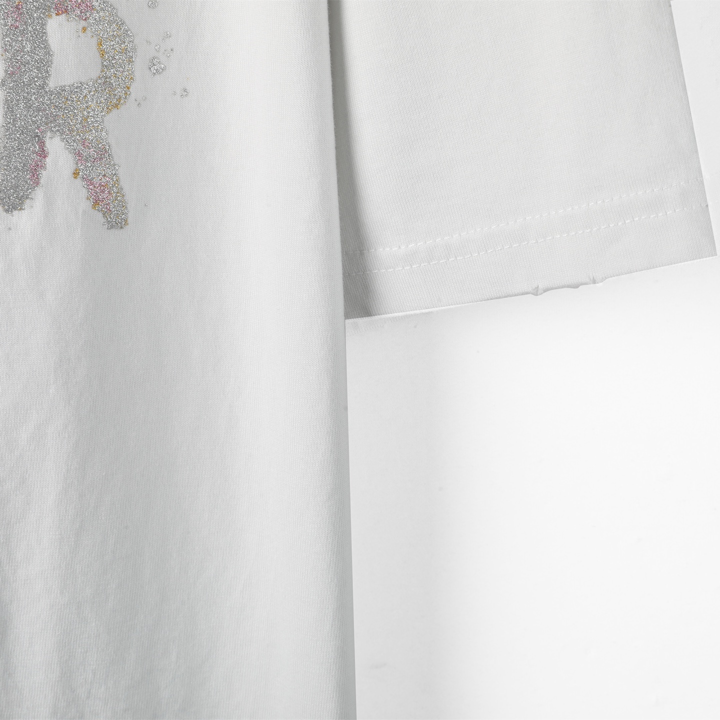 Balenciaga 巴黎世家 金闪粉 印花短袖 T恤 圆领 短款 夏季 白色A5 824285-TSVC5-9012