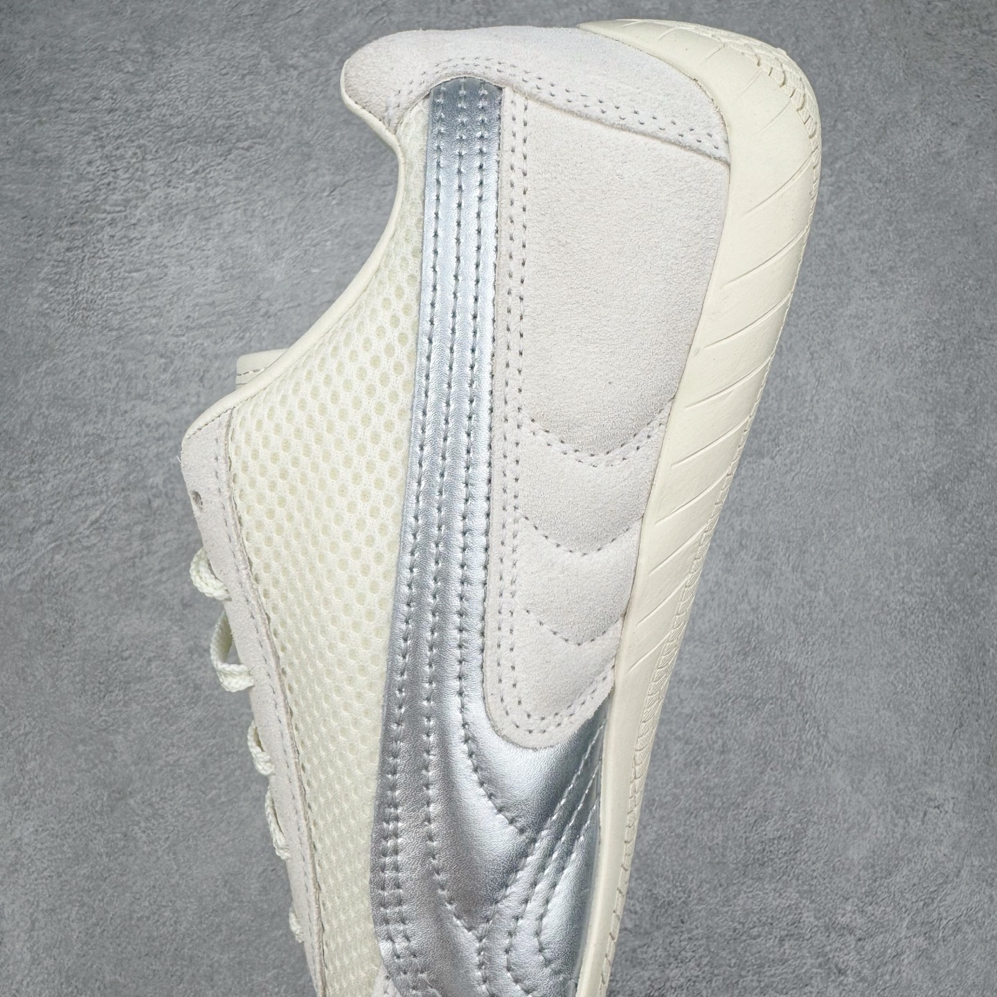 PUMA  Speedcat  圆头系带 二层绒面皮防滑耐磨 低筒 舒适时尚 赛车 跑步鞋 休闲鞋 波鞋 云端白 403902-01