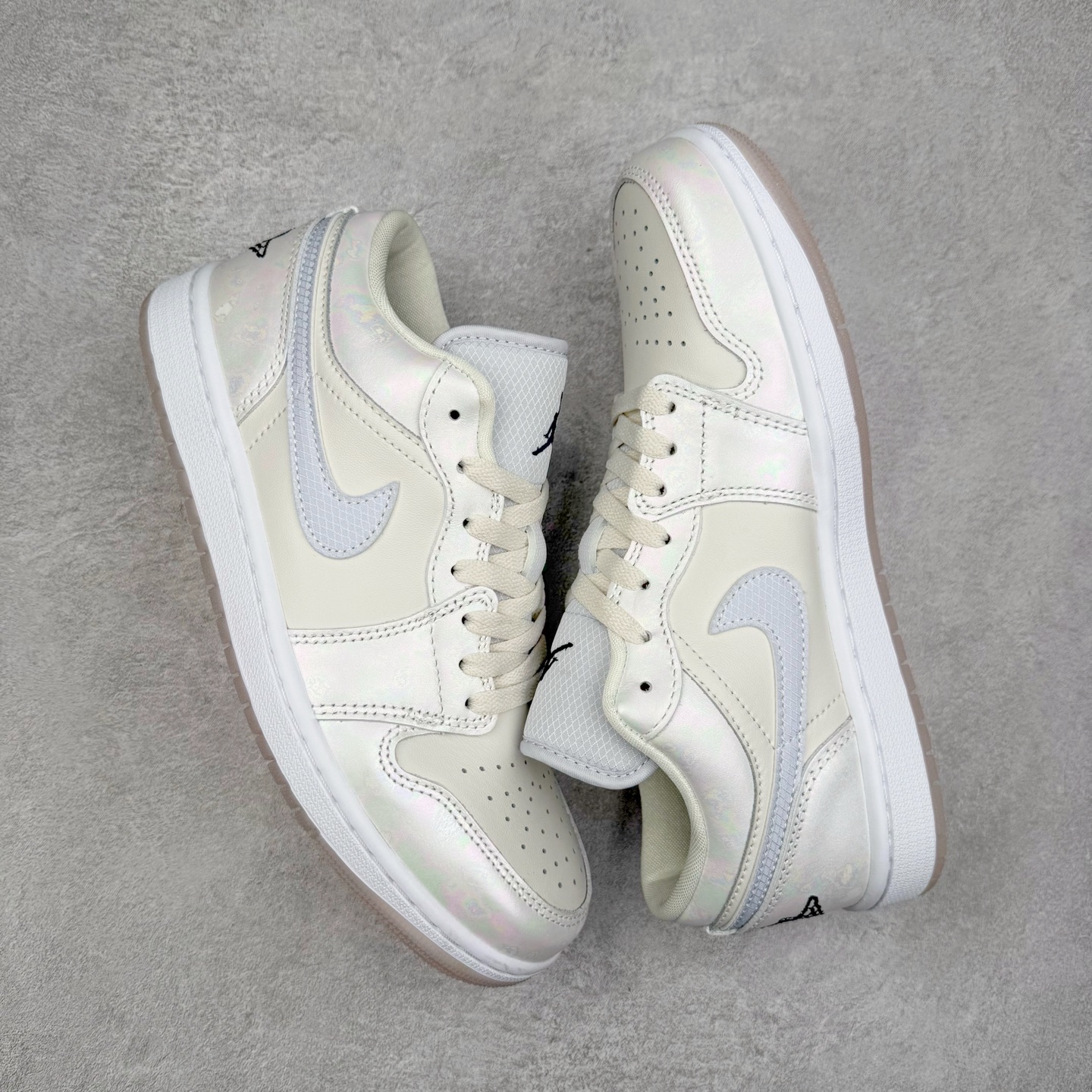 Air Jordan AJ1 Low  WMNS CNY" 低筒  复古防滑 板鞋休闲 篮球鞋  波鞋 男女同款 蛇年限定 HF4080-001