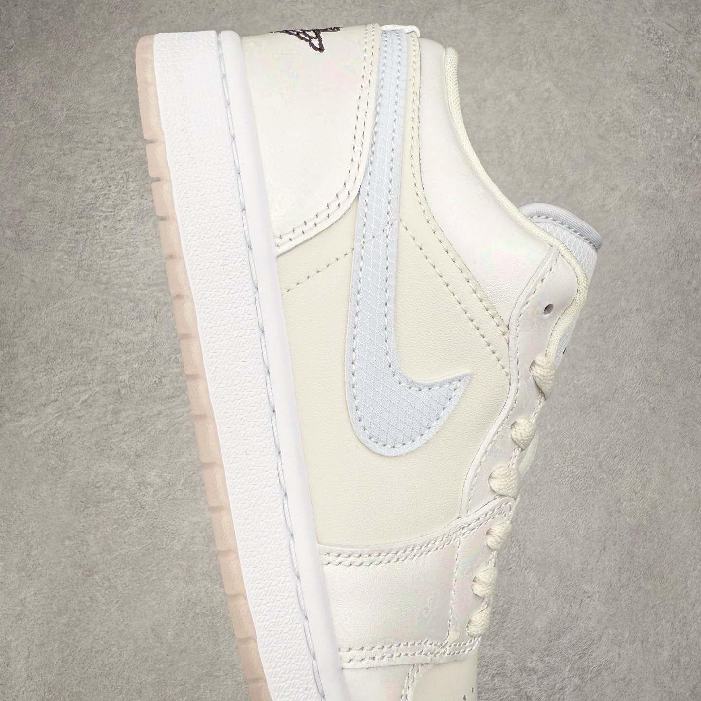 Air Jordan AJ1 Low  WMNS CNY" 低筒  复古防滑 板鞋休闲 篮球鞋  波鞋 男女同款 蛇年限定 HF4080-001