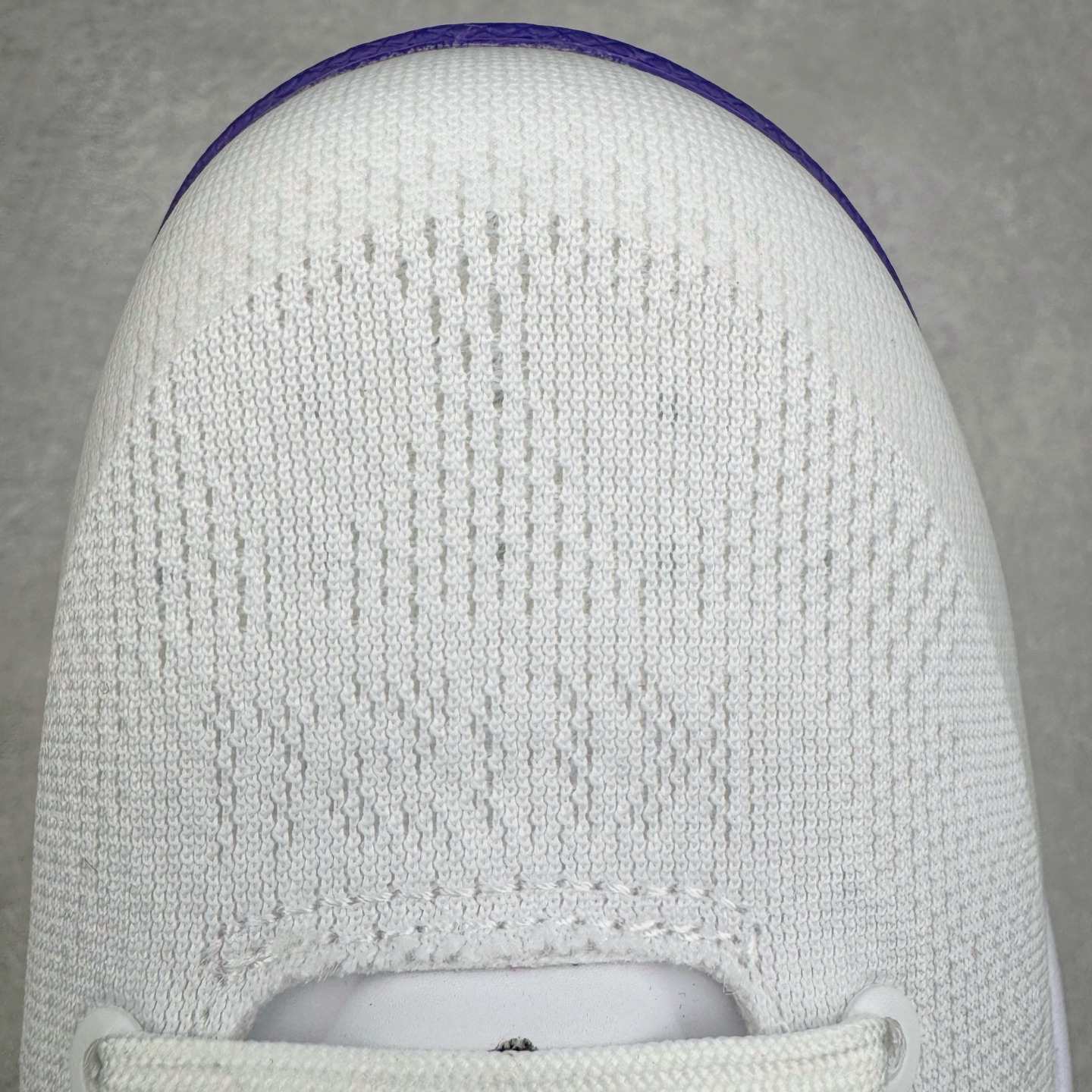 S2 Kobe 8 Protro System 科比8 低筒  全掌LUNARLON 鞋墊 籃球鞋 實戰鞋 球鞋 男鞋 波鞋 湖人白紫 HF7485-001