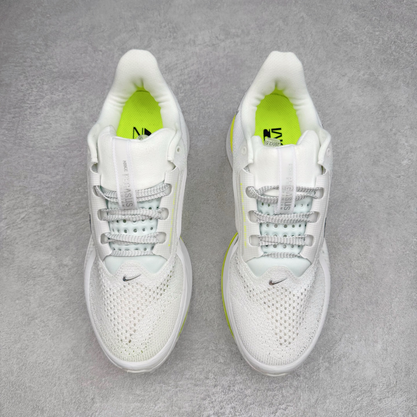 Nike Pegasus Premium 低筒 简约舒适 织物网布耐磨减震防滑 休闲城市通勤体测体考竞速训练跑步鞋 男女同款 白色 HQ2593-100