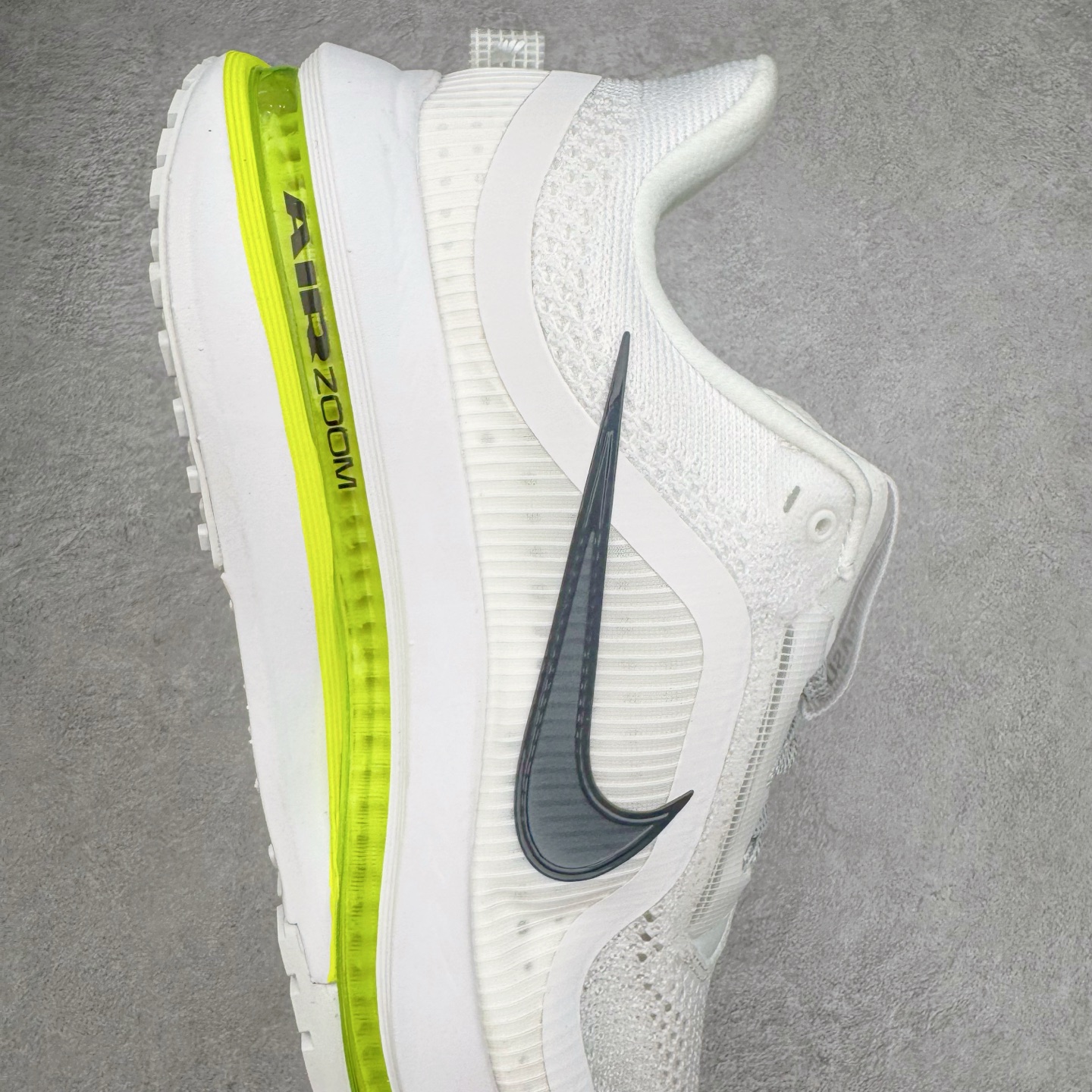Nike Pegasus Premium 低筒 简约舒适 织物网布耐磨减震防滑 休闲城市通勤体测体考竞速训练跑步鞋 男女同款 白色 HQ2593-100