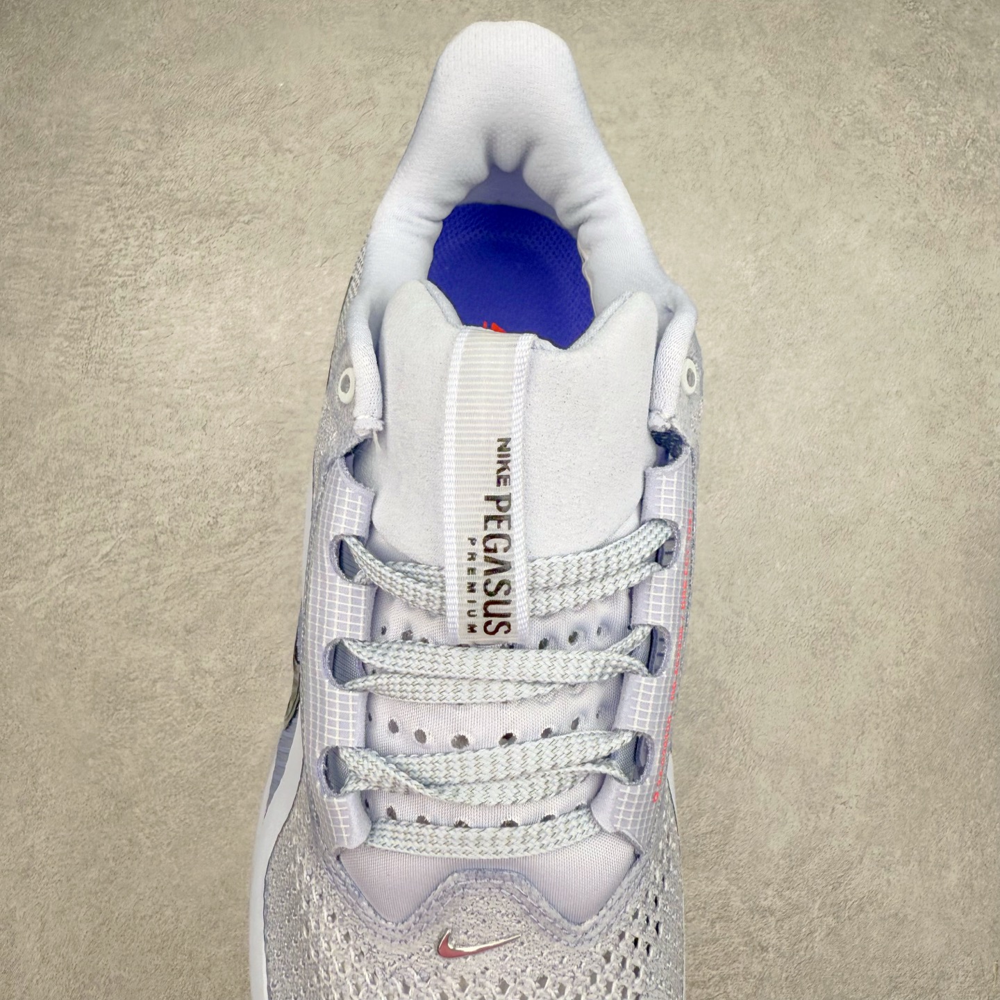  Nike Pegasus Premium 低筒 简约舒适 织物网布耐磨减震防滑 休闲城市通勤体测体考竞速训练跑步鞋 男女同款 白紫色  HQ2592-004