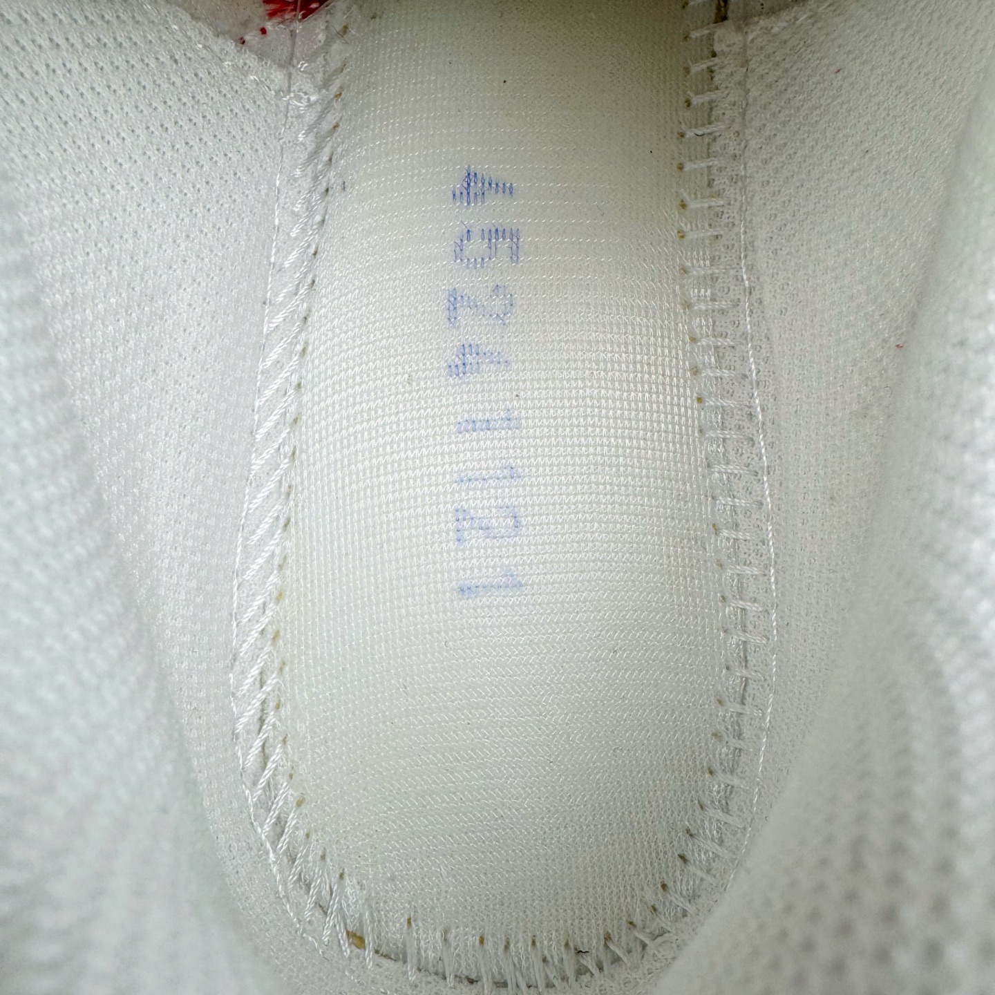 新版 Sneaker Politics ASICS GEL-KAYANO K14 亚瑟士  低筒 减震 户外 运动鞋 跑步鞋  休闲鞋 板鞋 男女同款  银红 1203A692-100