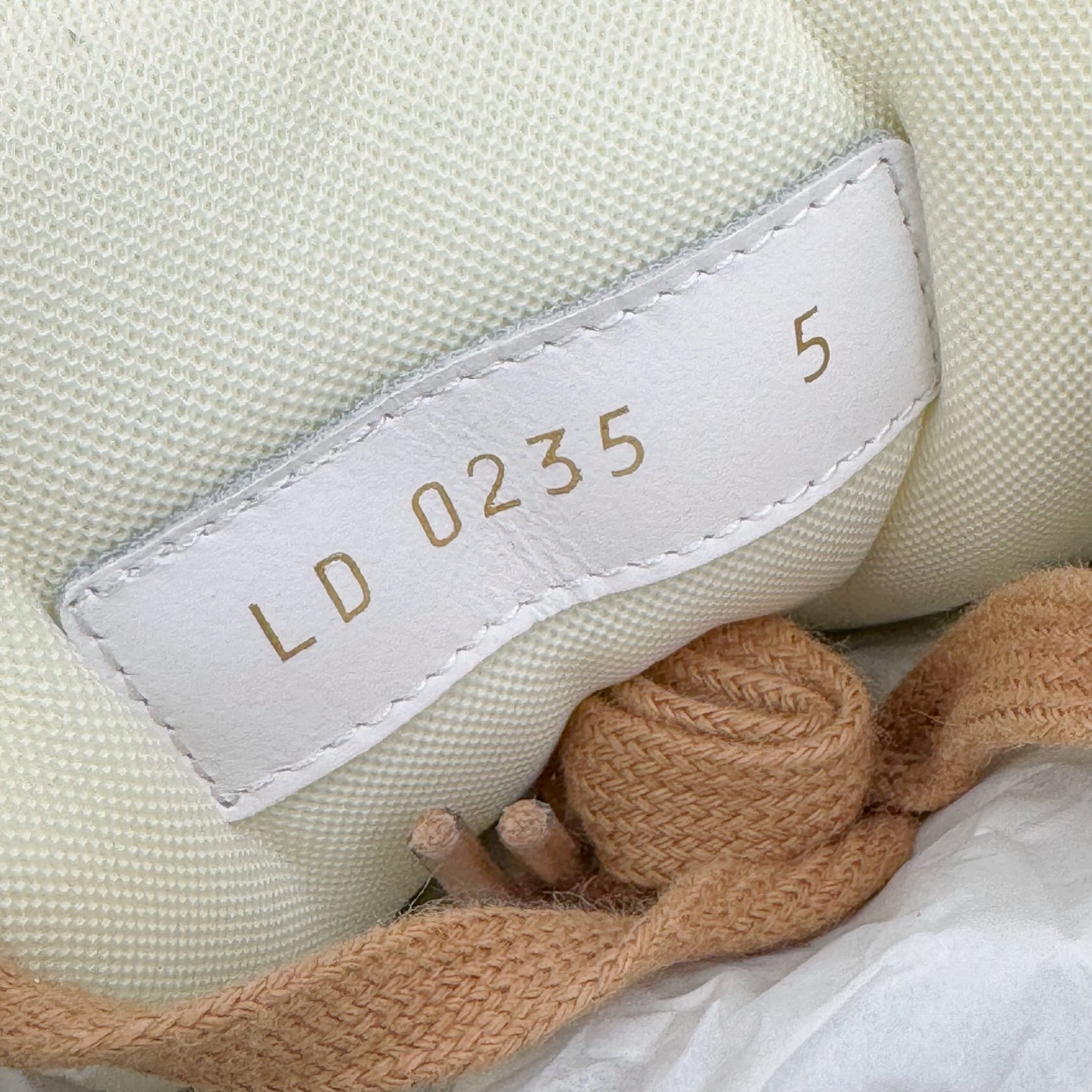 Louis Vuitton  LV Trainer 路易威登 低筒 休闲鞋 板鞋 运动鞋 男鞋 女鞋 白色生胶 1AHTS7