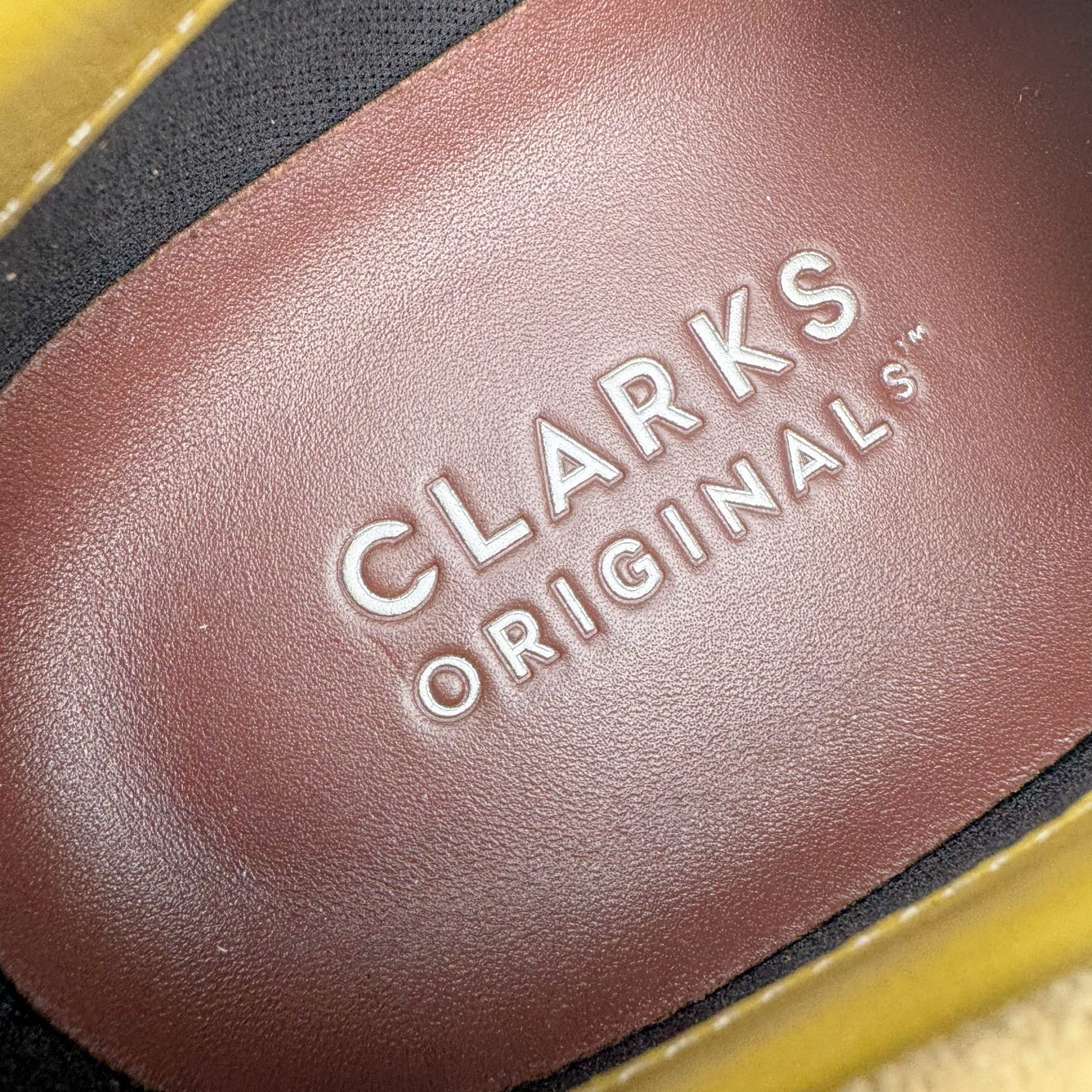  Clarks Originals WALLABEE 其乐时尚复古休闲鞋袋鼠鞋GTX男款时尚复古休闲鞋 卡其色 261792594