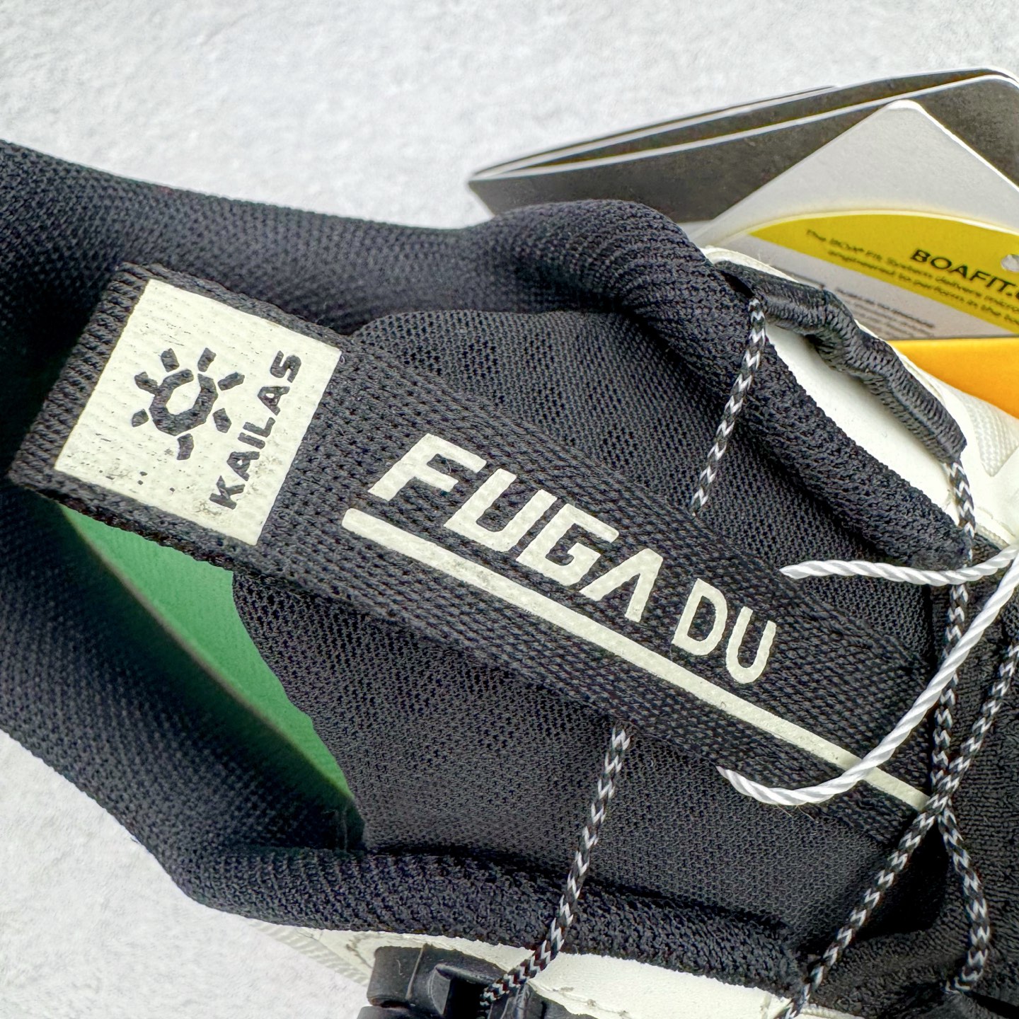  凯乐石 KAILAS FUGA DU BOA 大坡王轻越野徒步 网布TPU减震防滑透气支撑回弹 低帮 超强抓地力登山跑步鞋 男女同款 黑白 KS2433171