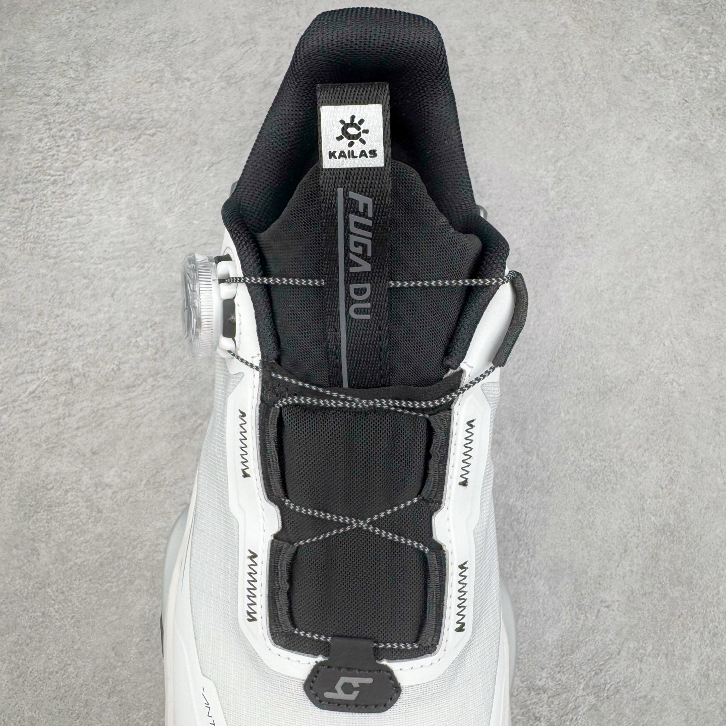 凯乐石 KAILAS FUGA DU BOA 大坡王轻越野徒步 网布TPU减震防滑透气支撑回弹 低帮 超强抓地力登山跑步鞋 男女同款 云白 KS2413107