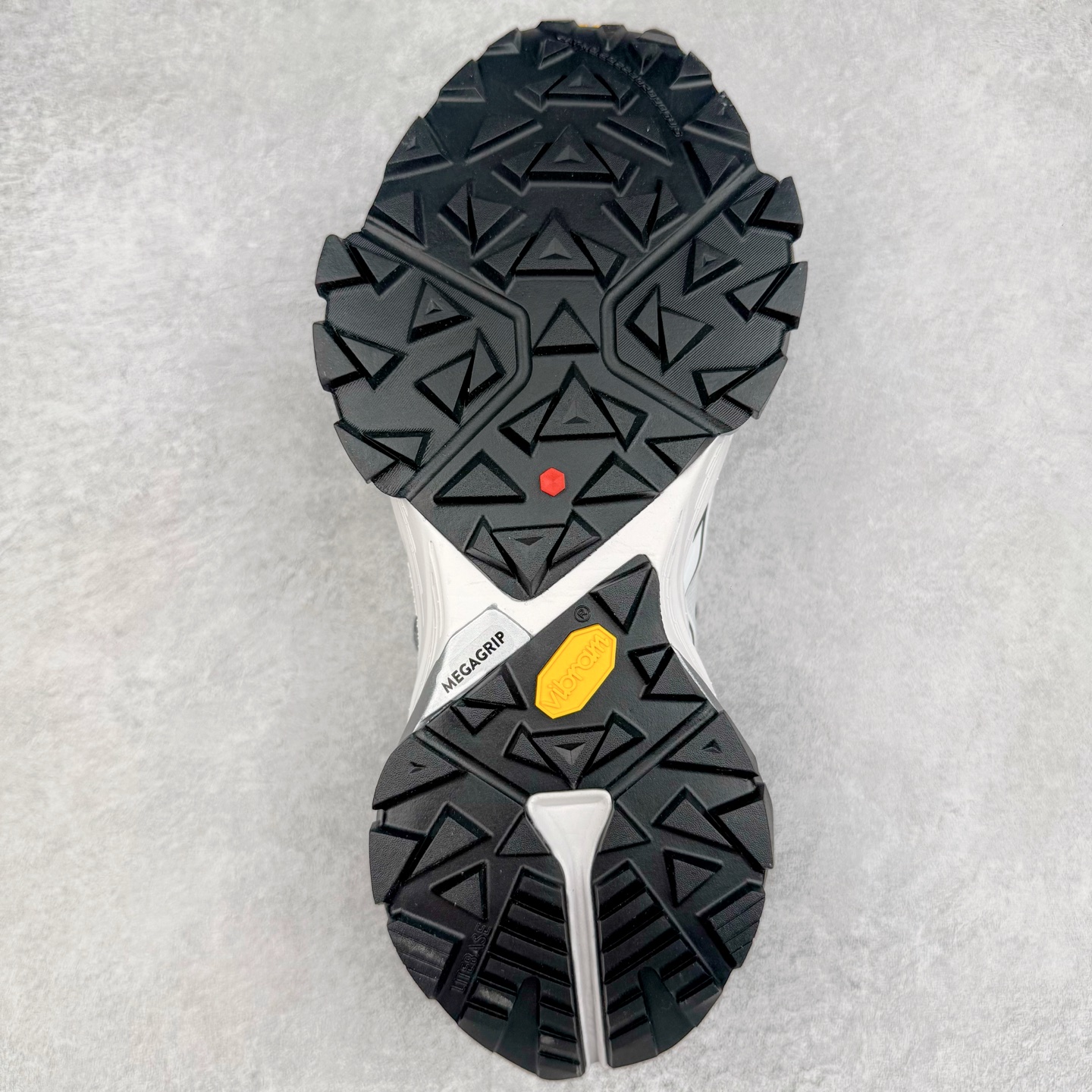 凯乐石 KAILAS FUGA DU BOA 大坡王轻越野徒步 网布TPU减震防滑透气支撑回弹 低帮 超强抓地力登山跑步鞋 男女同款 云白 KS2413107