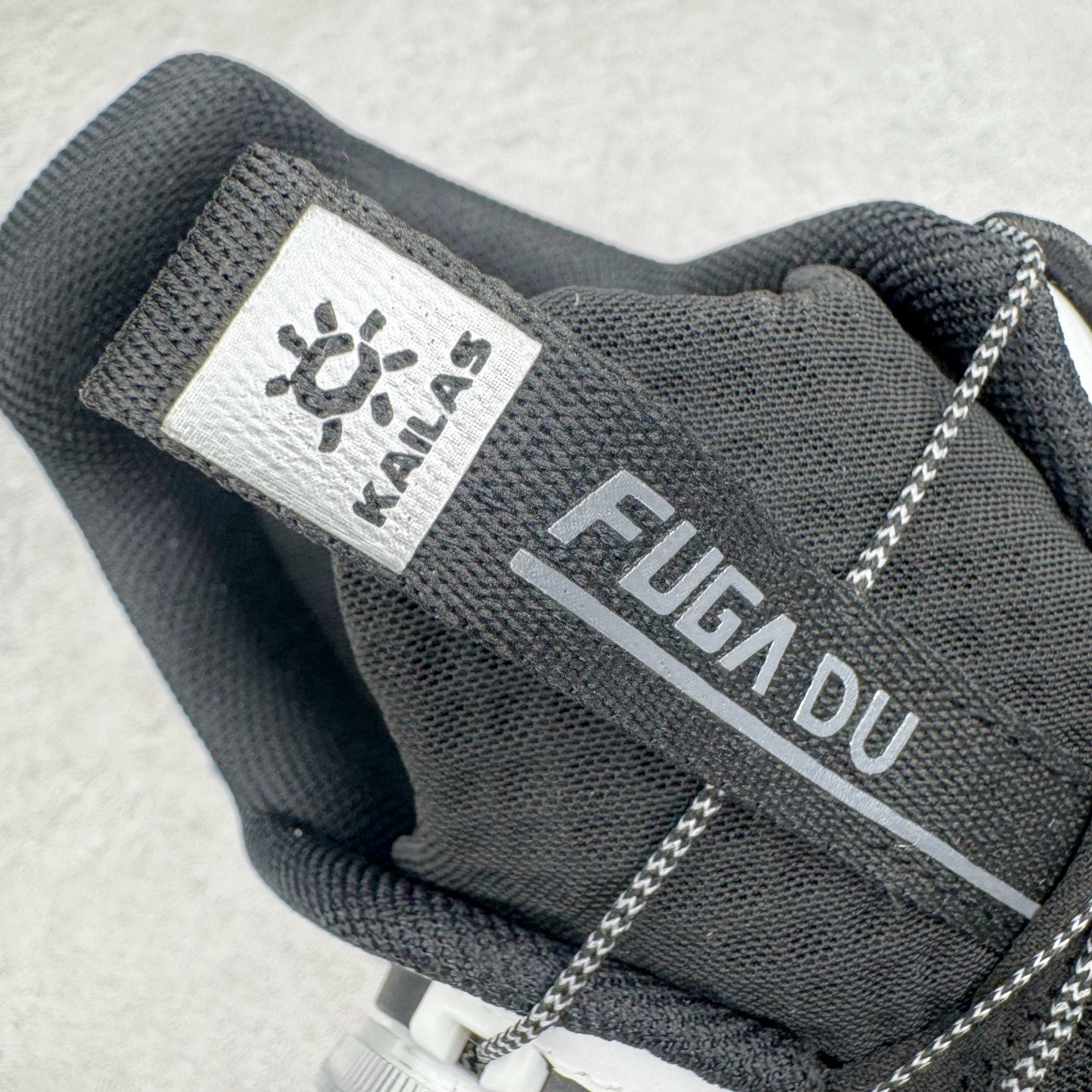 凯乐石 KAILAS FUGA DU BOA 大坡王轻越野徒步 网布TPU减震防滑透气支撑回弹 低帮 超强抓地力登山跑步鞋 男女同款 云白 KS2413107