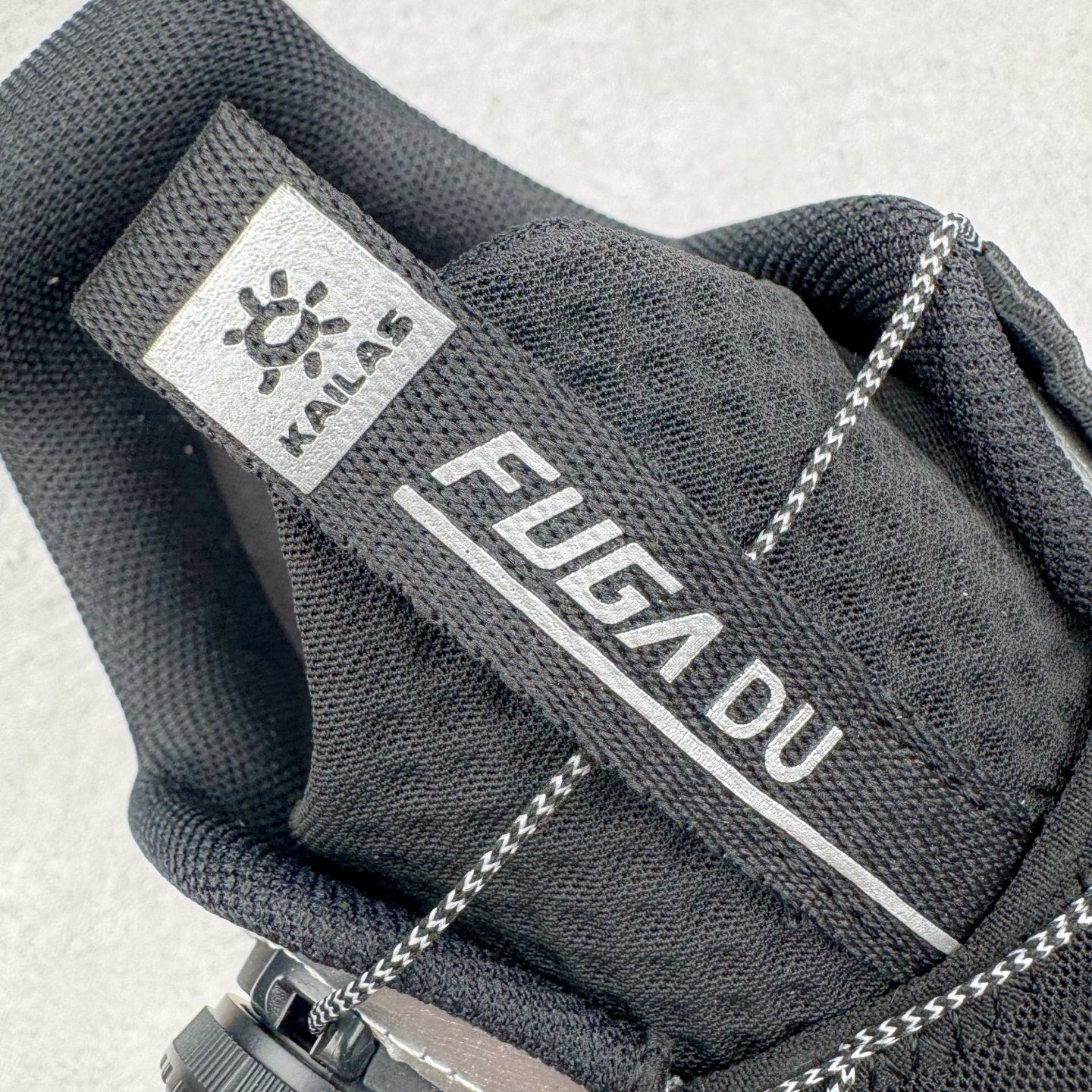 凯乐石 KAILAS FUGA DU BOA 大坡王轻越野徒步 网布TPU减震防滑透气支撑回弹 低帮 超强抓地力登山跑步鞋 男女同款 银紫色 KS2433171