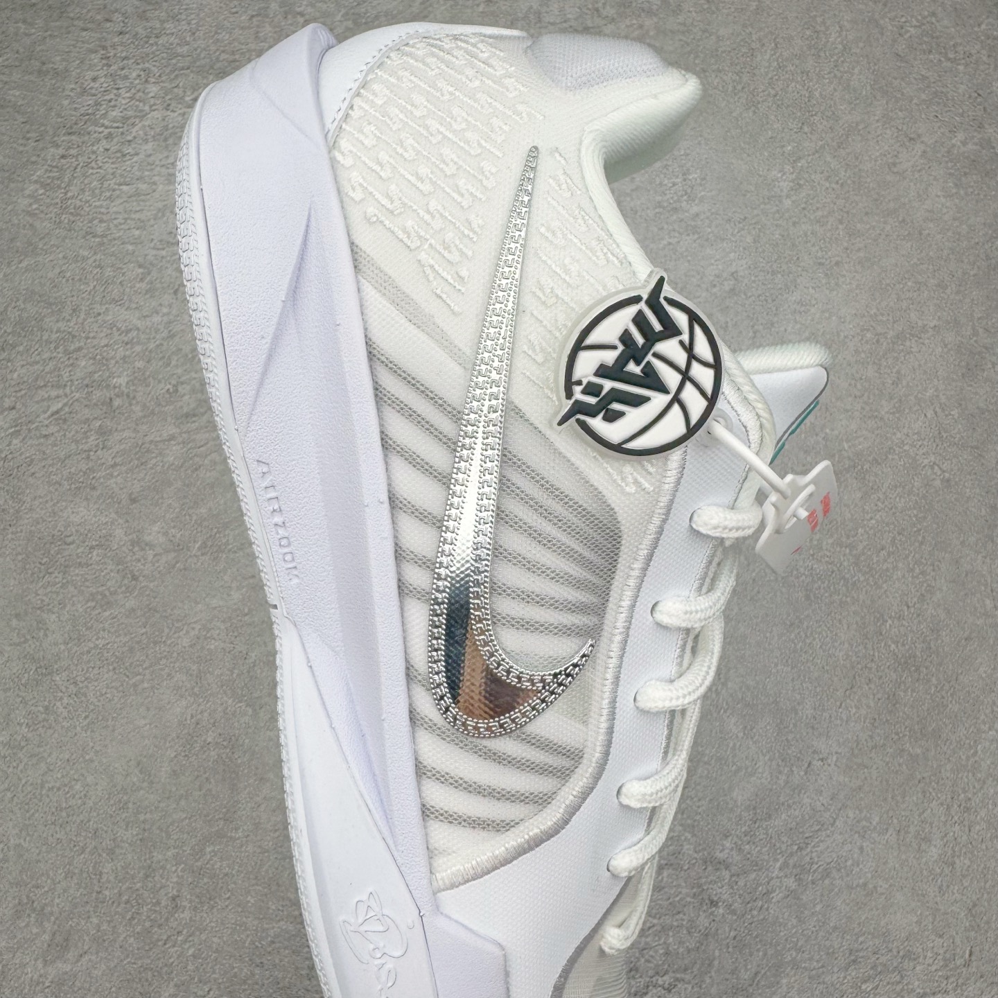 Sabrina 2 Colour Vision 低筒 萨布丽娜二代 前掌扇形zoom  后掌马蹄ZOOM气垫 篮球鞋 波鞋 男鞋  白色FZ1517-101