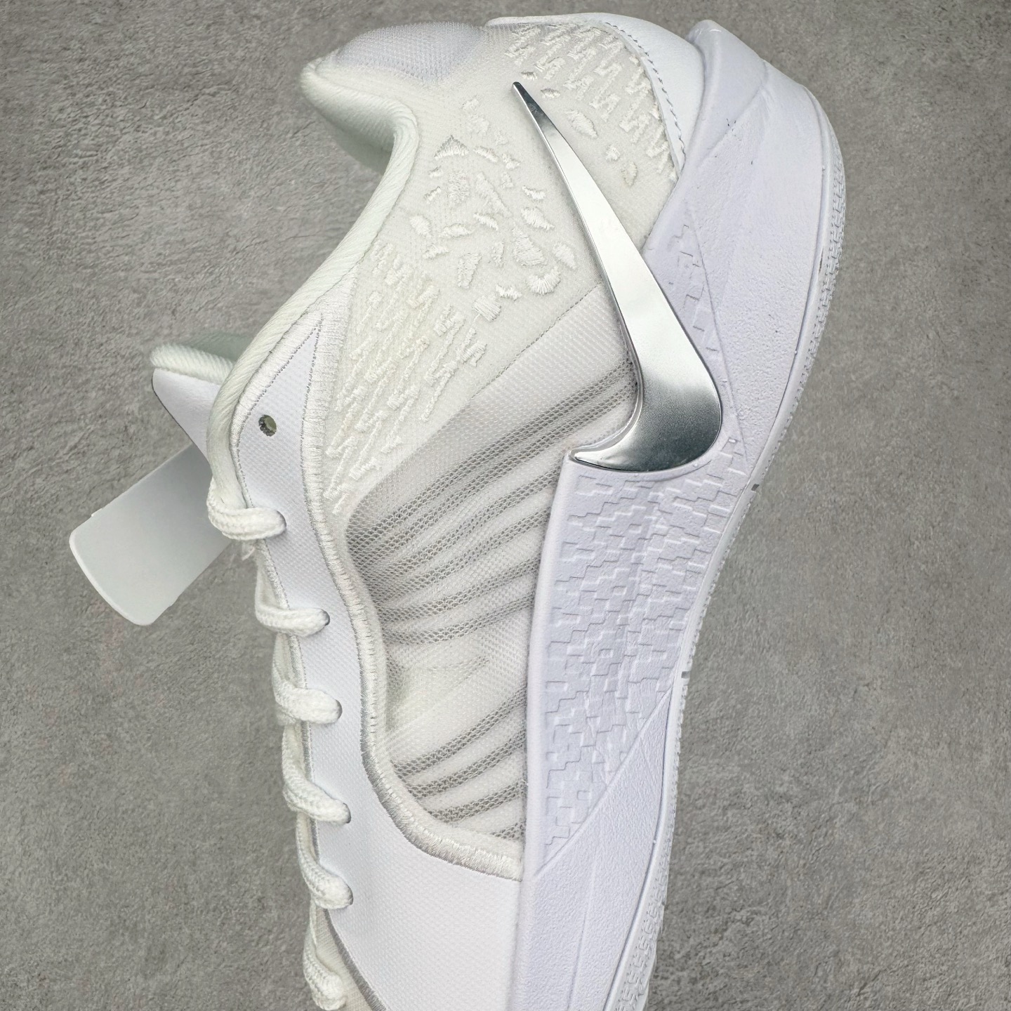 Sabrina 2 Colour Vision 低筒 萨布丽娜二代 前掌扇形zoom  后掌马蹄ZOOM气垫 篮球鞋 波鞋 男鞋  白色FZ1517-101