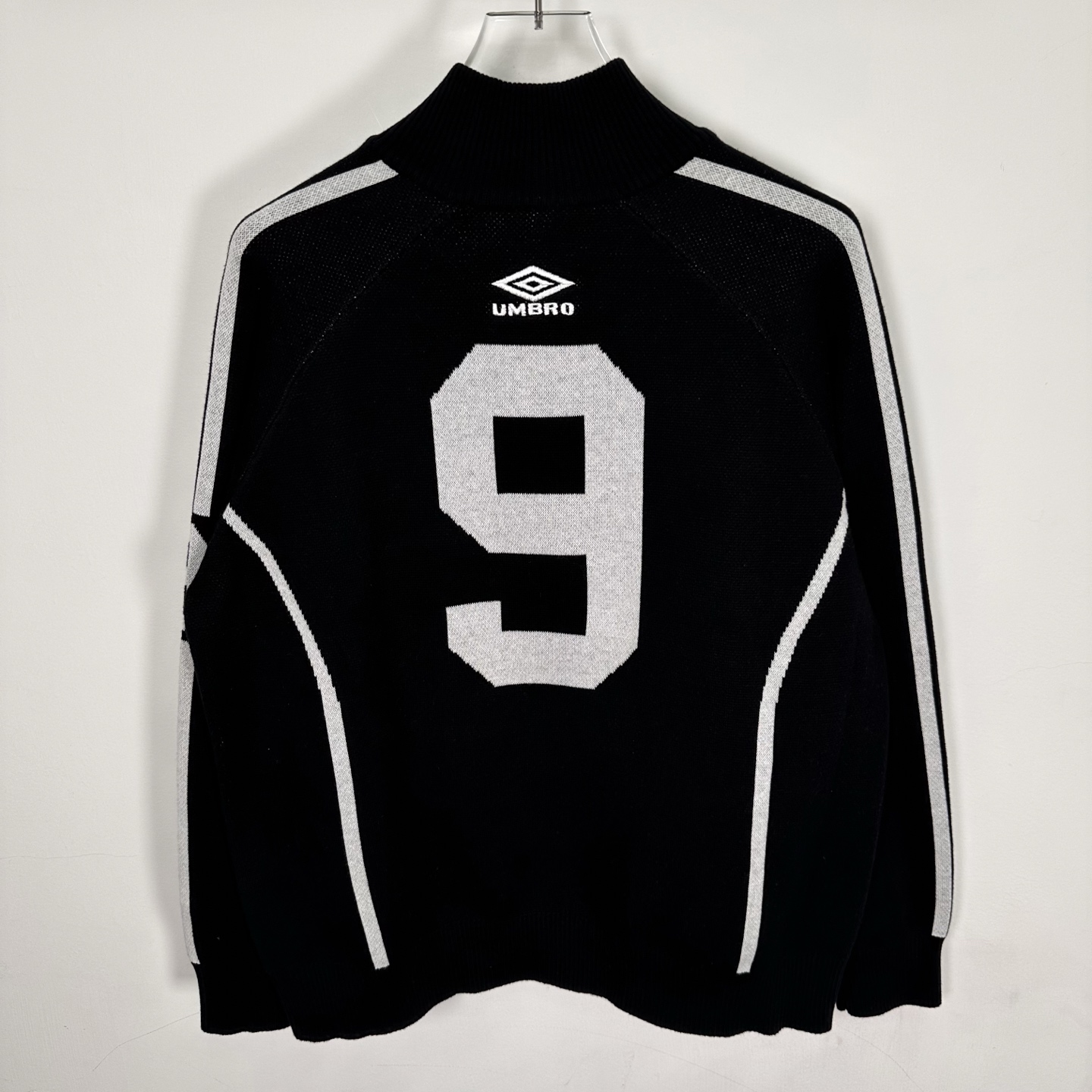 套装 Supreme Umbro 联名款 SS25 胸前刺绣logo 宽松针织毛衣 美式潮流秋衣长袖T恤 短裤 蓝色 黑色 紫色 红色  SUP-SS25-236