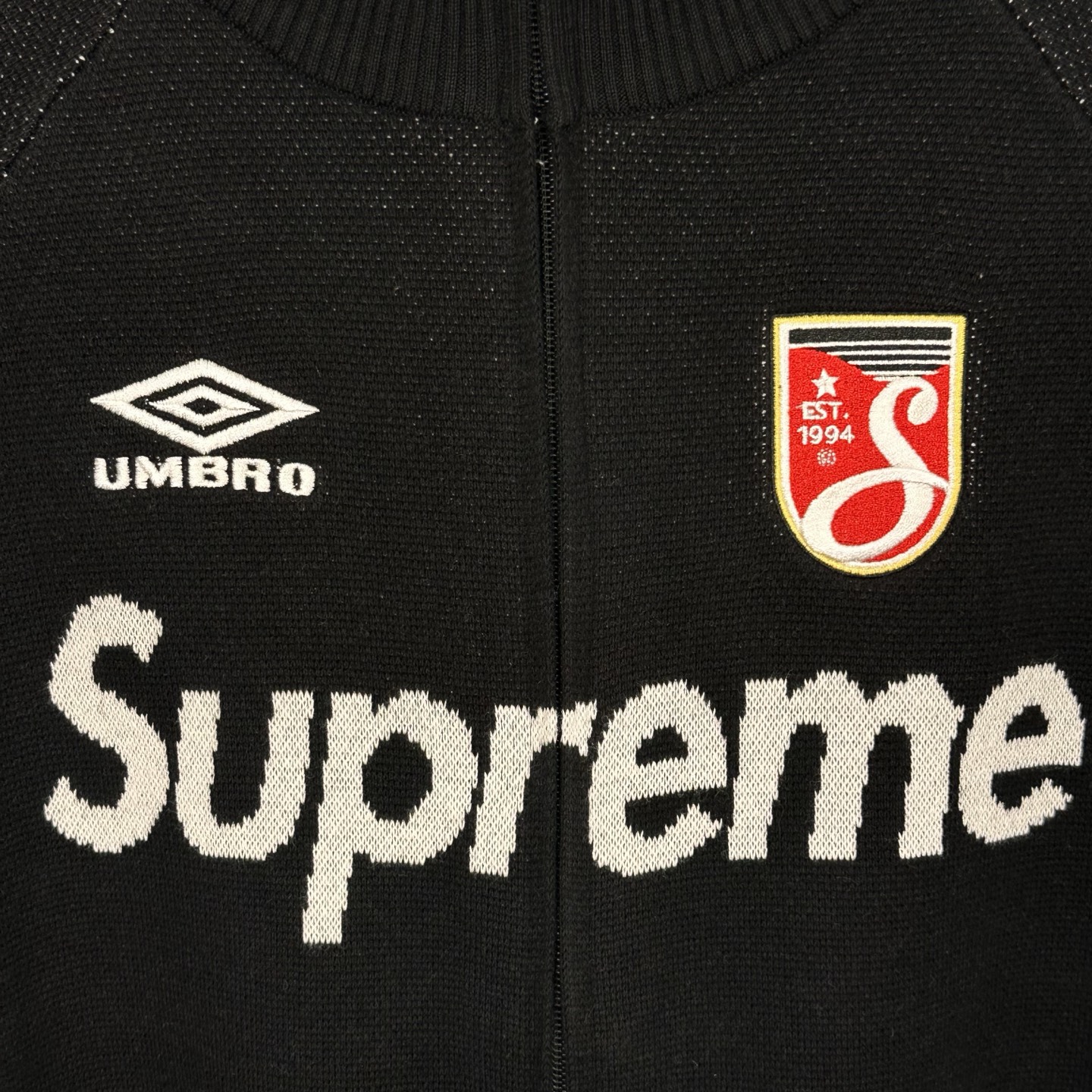 套装 Supreme Umbro 联名款 SS25 胸前刺绣logo 宽松针织毛衣 美式潮流秋衣长袖T恤 短裤 蓝色 黑色 紫色 红色  SUP-SS25-236
