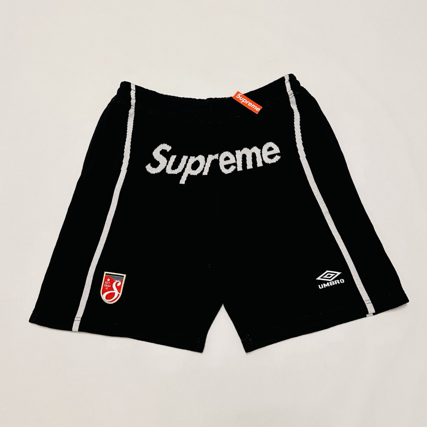 套装 Supreme Umbro 联名款 SS25 胸前刺绣logo 宽松针织毛衣 美式潮流秋衣长袖T恤 短裤 蓝色 黑色 紫色 红色  SUP-SS25-236