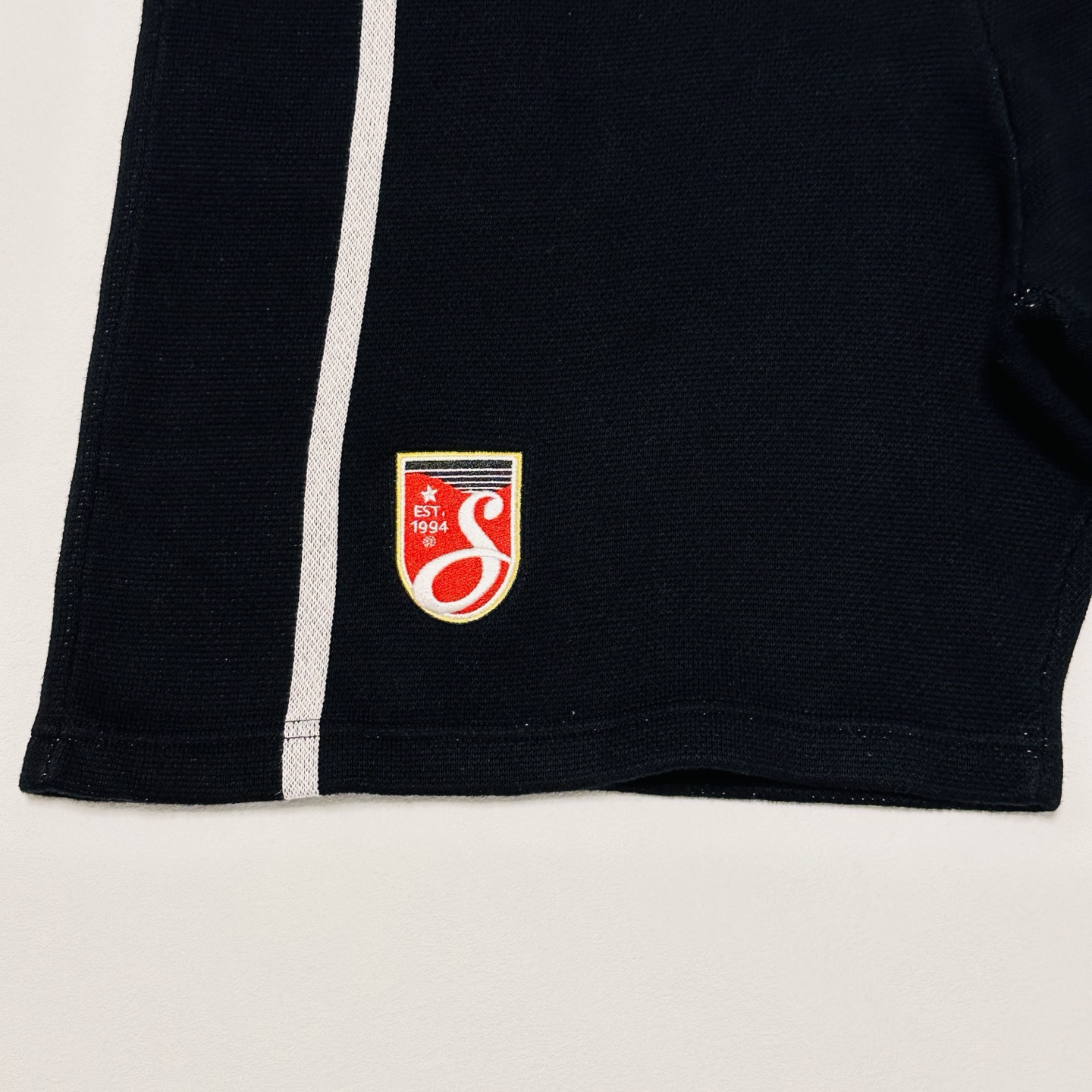 套装 Supreme Umbro 联名款 SS25 胸前刺绣logo 宽松针织毛衣 美式潮流秋衣长袖T恤 短裤 蓝色 黑色 紫色 红色  SUP-SS25-236