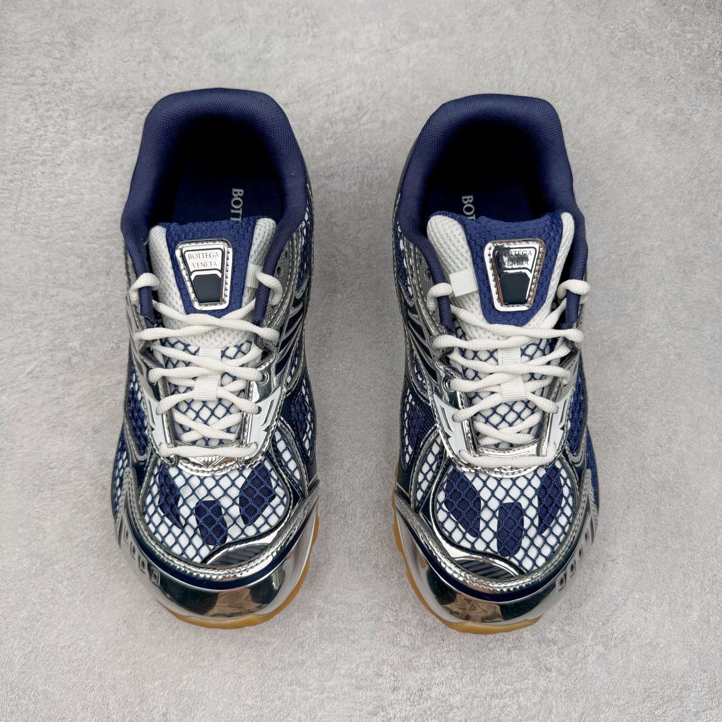 BV Orbit Runner 葆蝶 低筒 时尚舒适 老爹鞋 生活休闲鞋 板鞋 波鞋 深蓝色 741357V2X404152