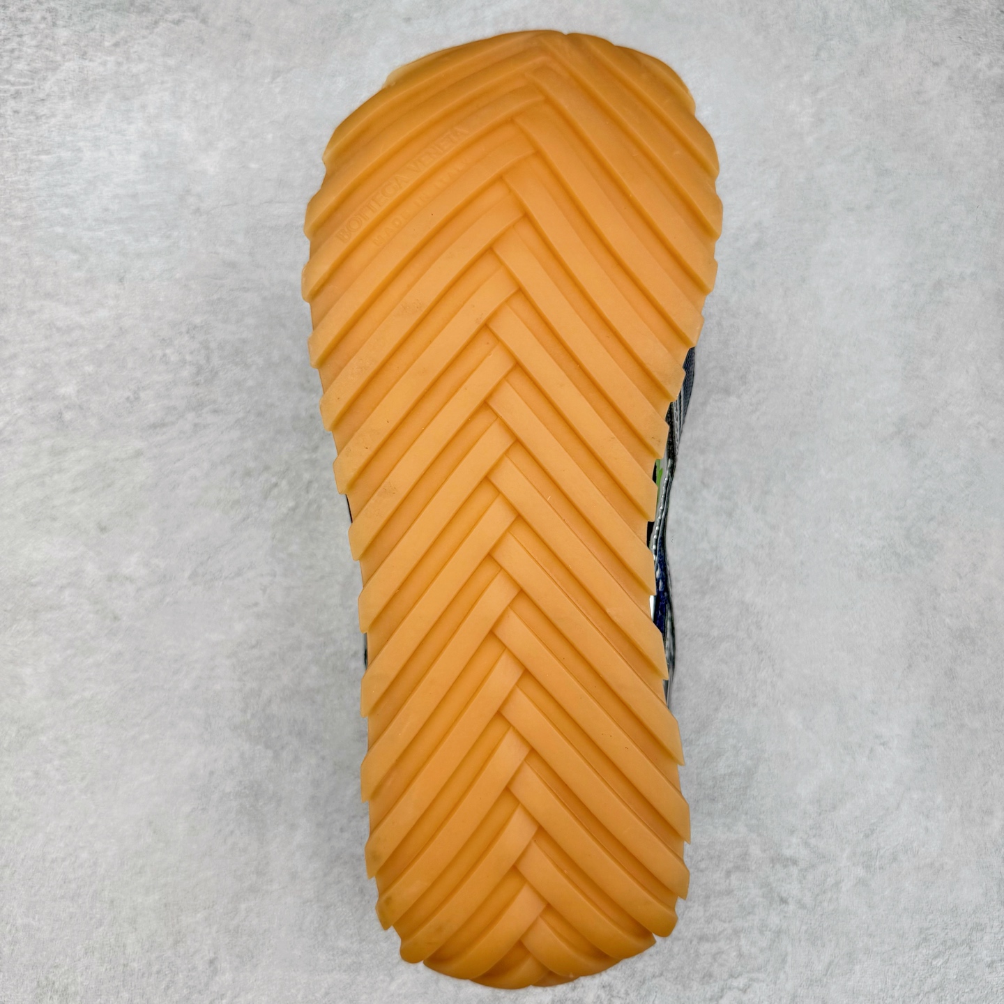 BV Orbit Runner 葆蝶 低筒 时尚舒适 老爹鞋 生活休闲鞋 板鞋 波鞋 深蓝色 741357V2X404152