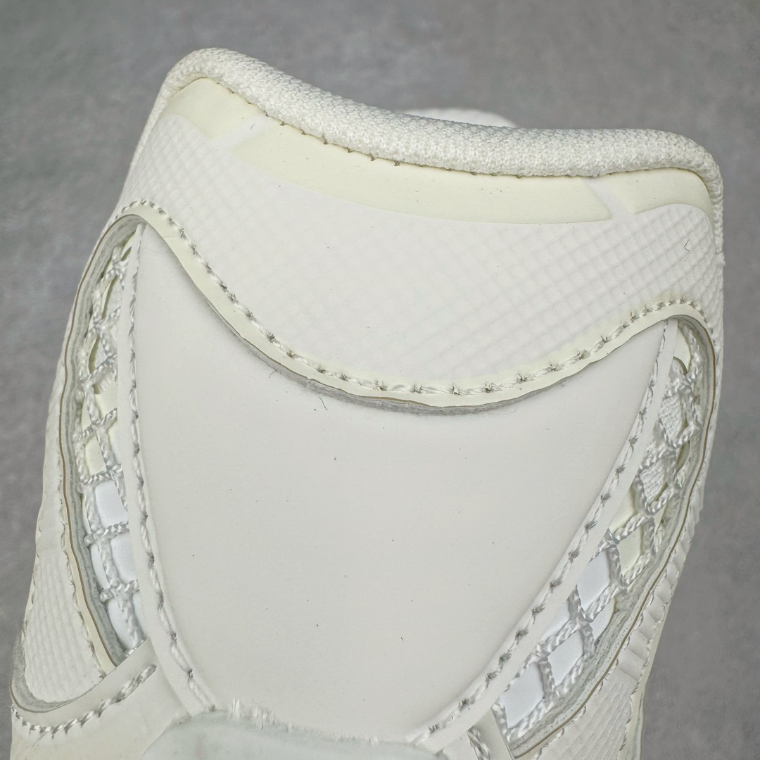 BV Orbit Runner 葆蝶 低筒 时尚舒适 老爹鞋 生活休闲鞋 板鞋 波鞋白色B5 741357V2X409013