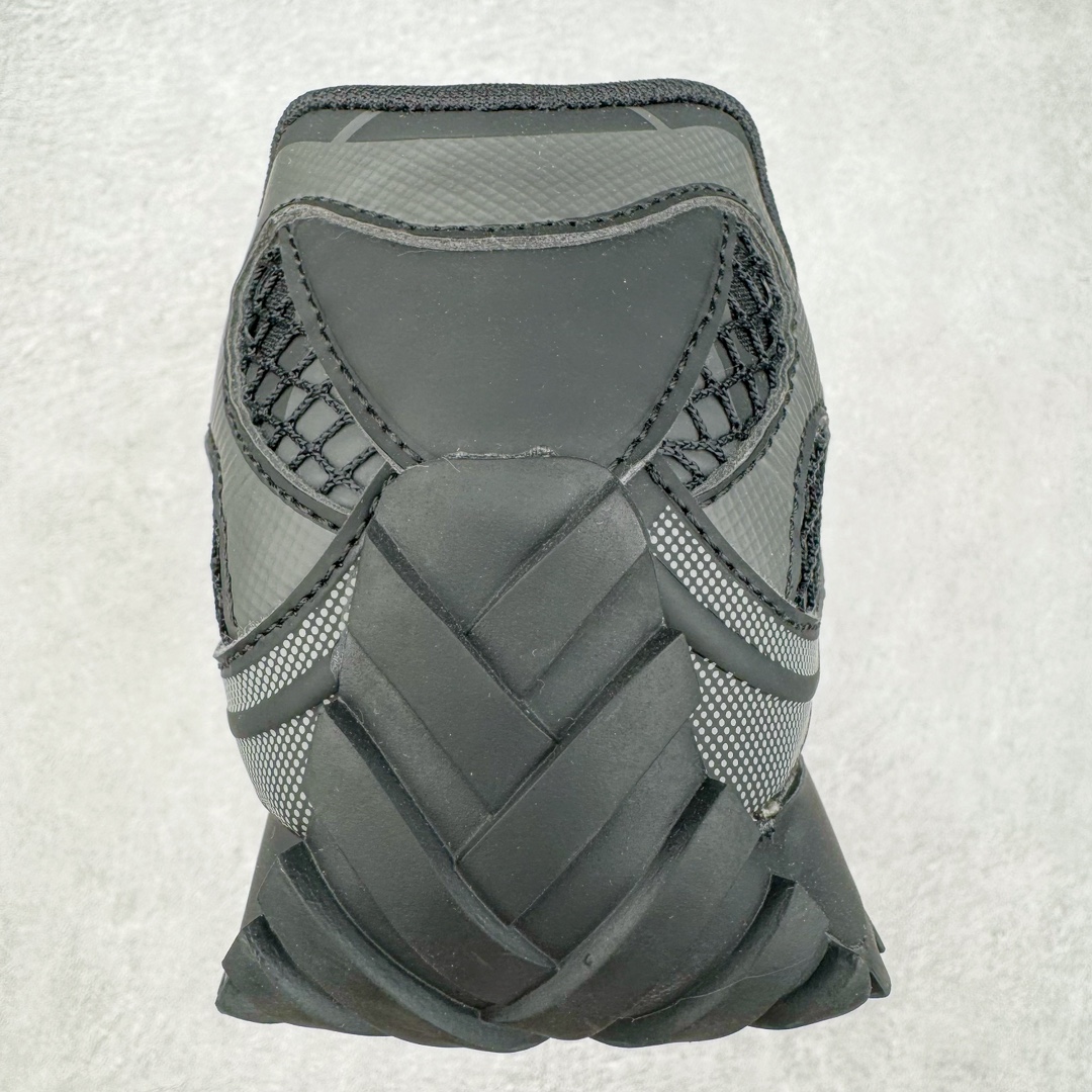 BV Orbit Runner 葆蝶 低筒 时尚舒适 老爹鞋 生活休闲鞋 板鞋 波鞋 黑武士B5 741357V2X401000