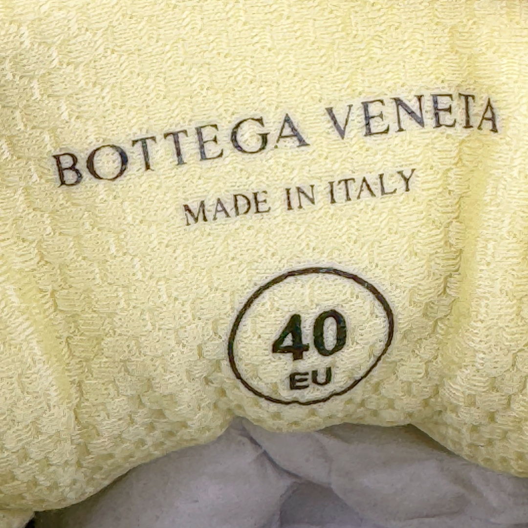 BV Orbit Runner 葆蝶 低筒 时尚舒适 老爹鞋 生活休闲鞋 板鞋 波鞋 黄色B5 755915V2X407421