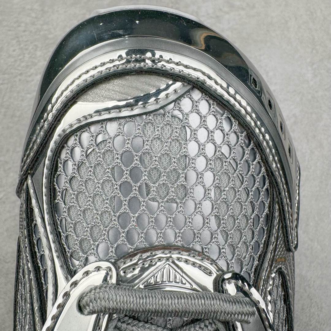 BV Orbit Runner 葆蝶 低筒 时尚舒适 老爹鞋 生活休闲鞋 板鞋 波鞋 银色B5 755915V4V511414