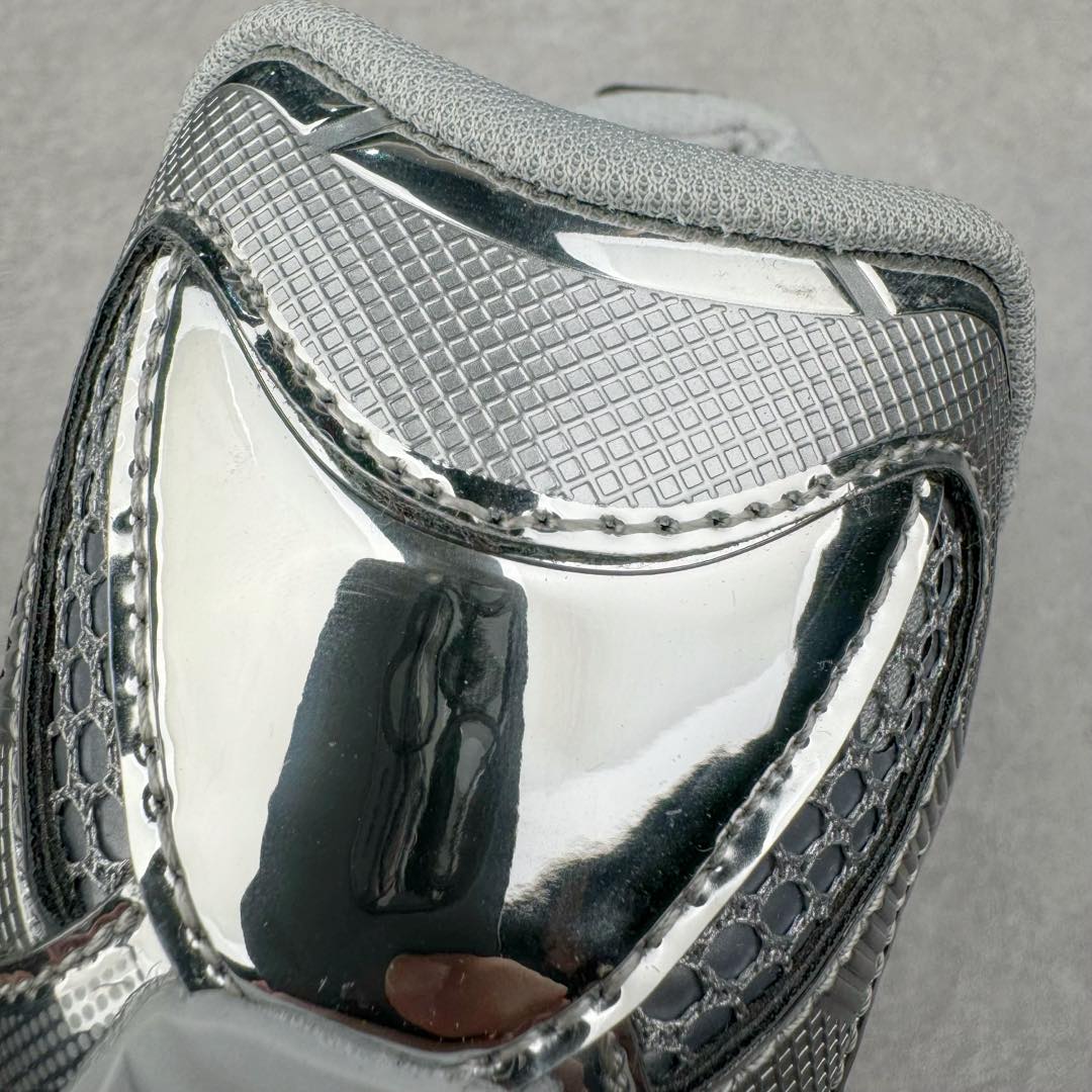 BV Orbit Runner 葆蝶 低筒 时尚舒适 老爹鞋 生活休闲鞋 板鞋 波鞋 银色B5 755915V4V511414