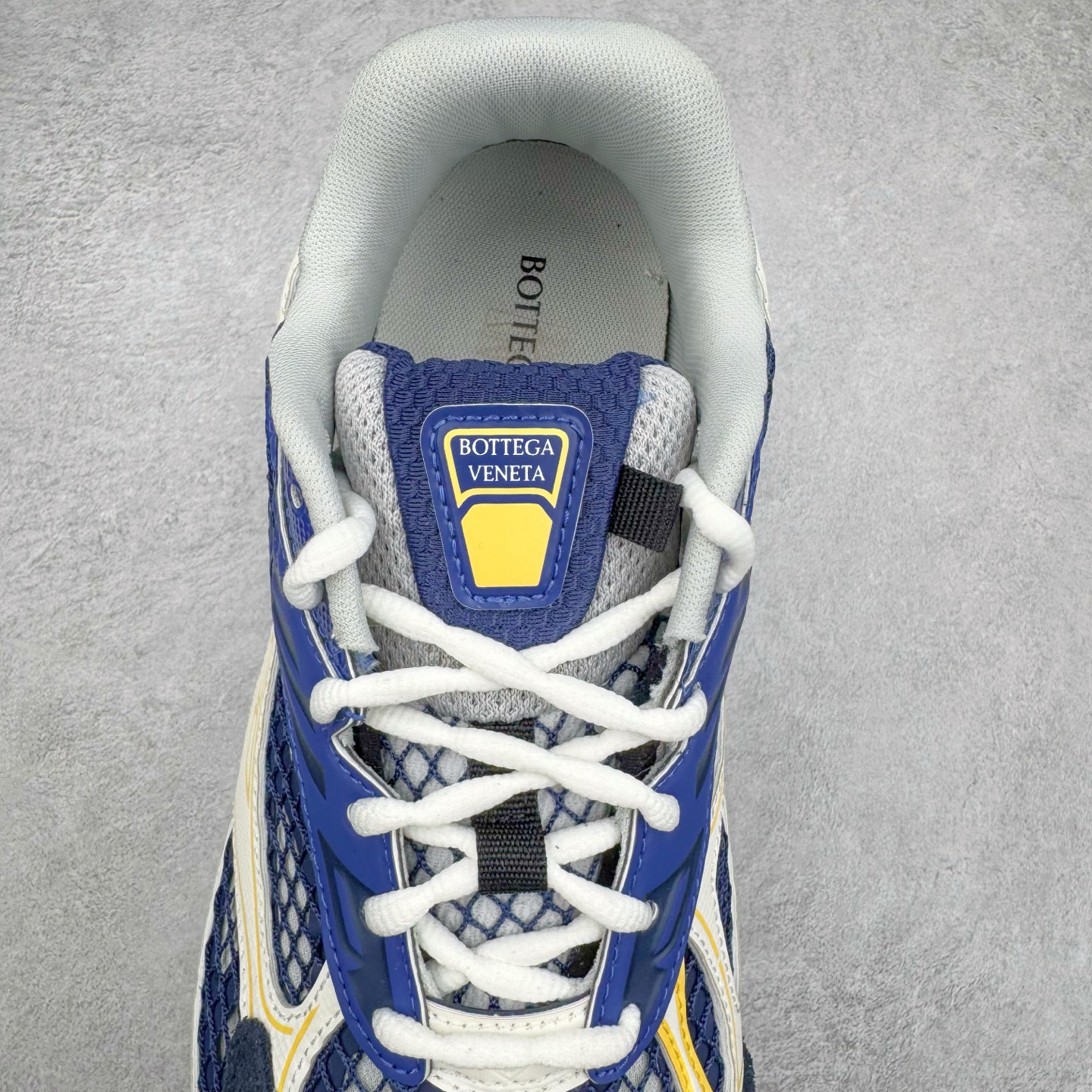 BV Orbit Runner 葆蝶 低筒 时尚舒适 老爹鞋 生活休闲鞋 板鞋 波鞋 蓝色B5 816635V55B04058