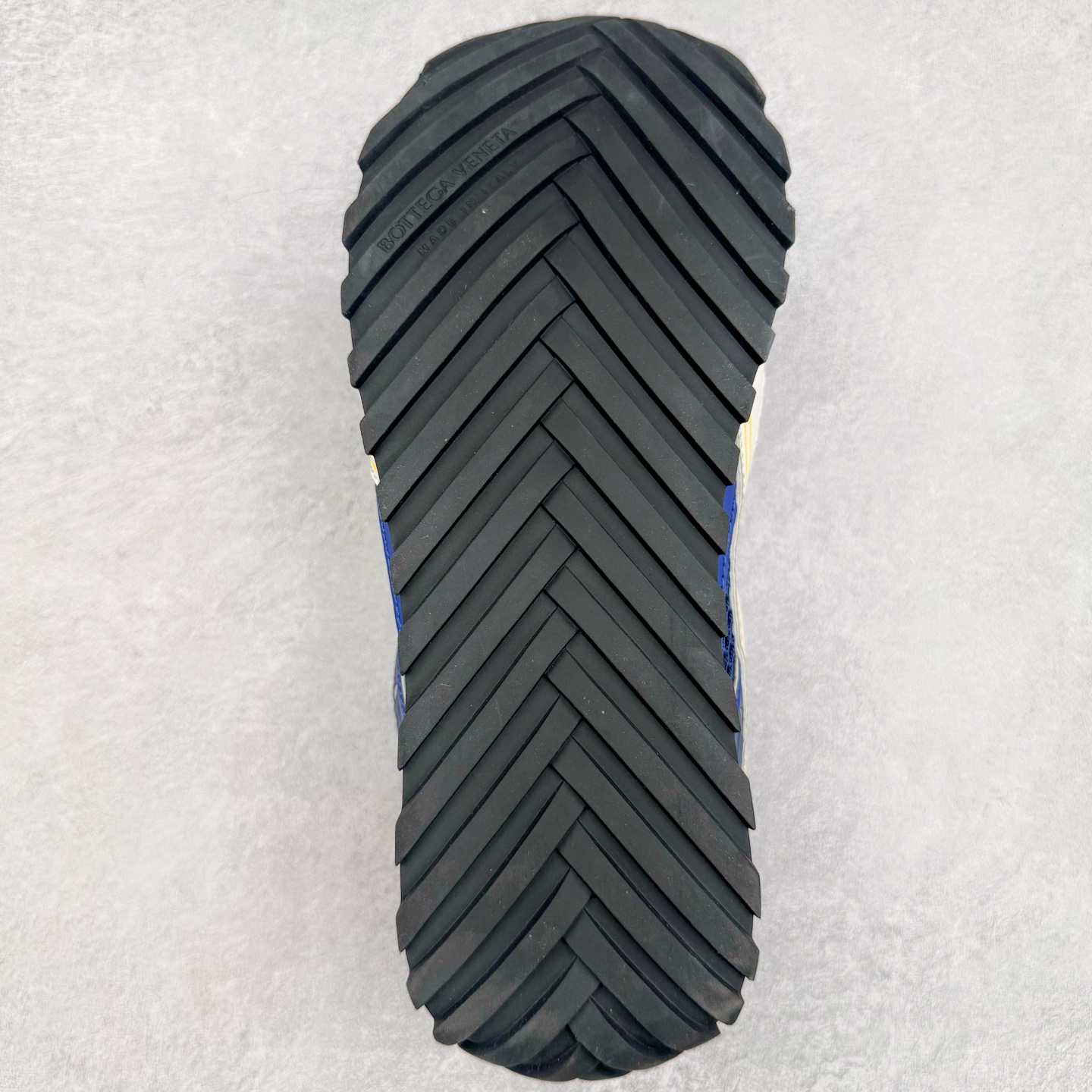 BV Orbit Runner 葆蝶 低筒 时尚舒适 老爹鞋 生活休闲鞋 板鞋 波鞋 蓝色B5 816635V55B04058