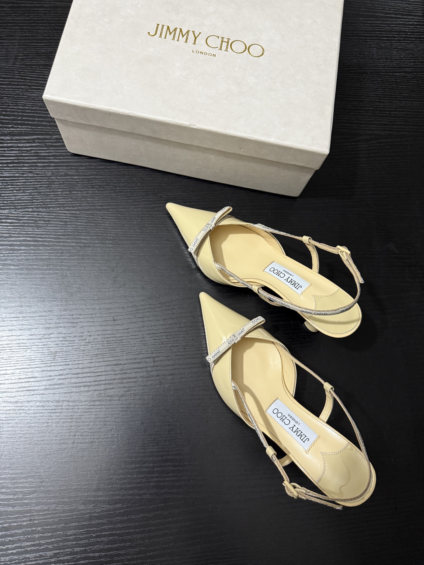  JIMMY CHOO JC 尖头 女士休闲鞋 高跟鞋 漆皮 女款 6.5CM 乳酪色B5 CAMILA65JGW122017
