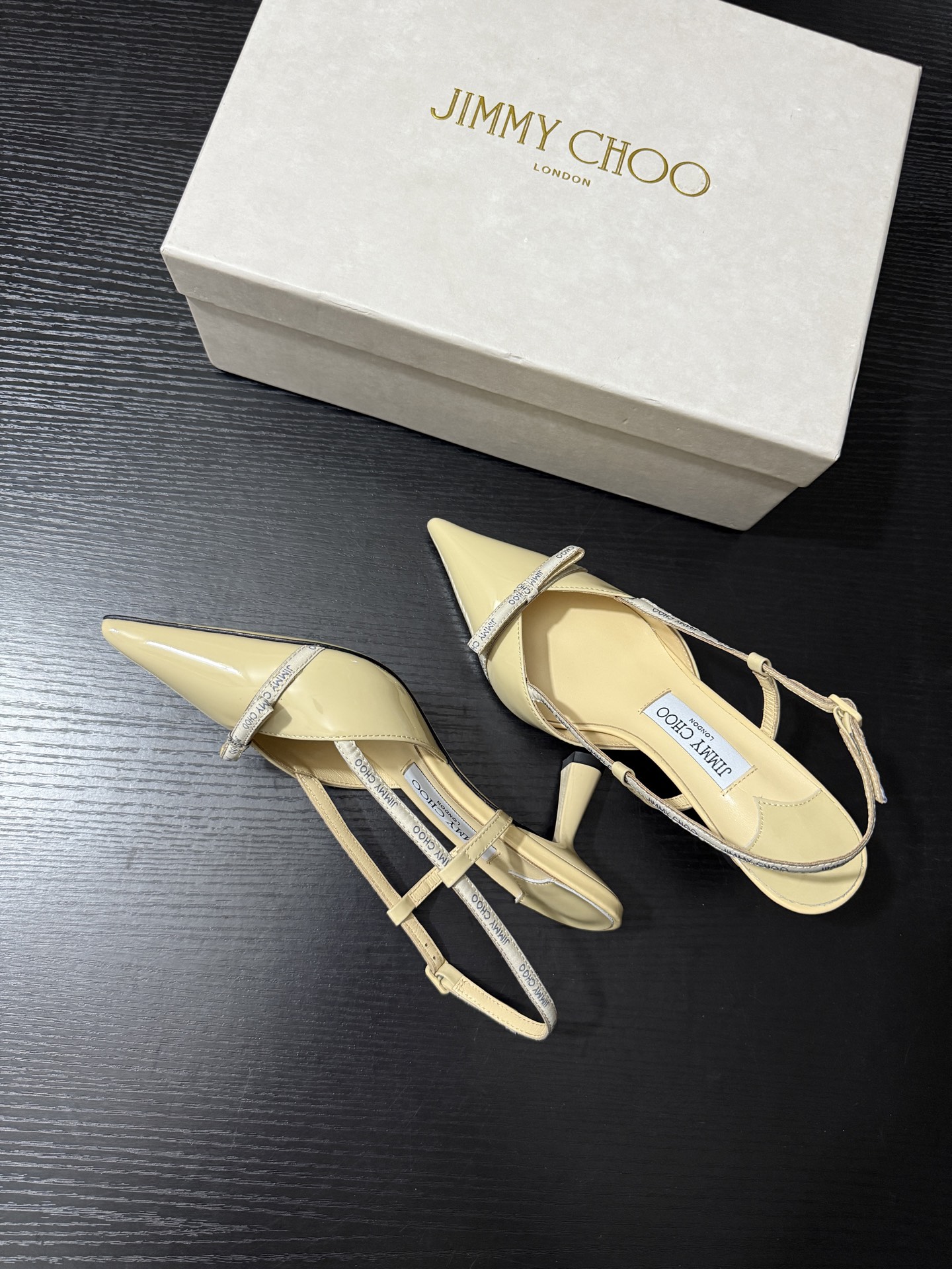  JIMMY CHOO JC 尖头 女士休闲鞋 高跟鞋 漆皮 女款 6.5CM 乳酪色B5 CAMILA65JGW122017