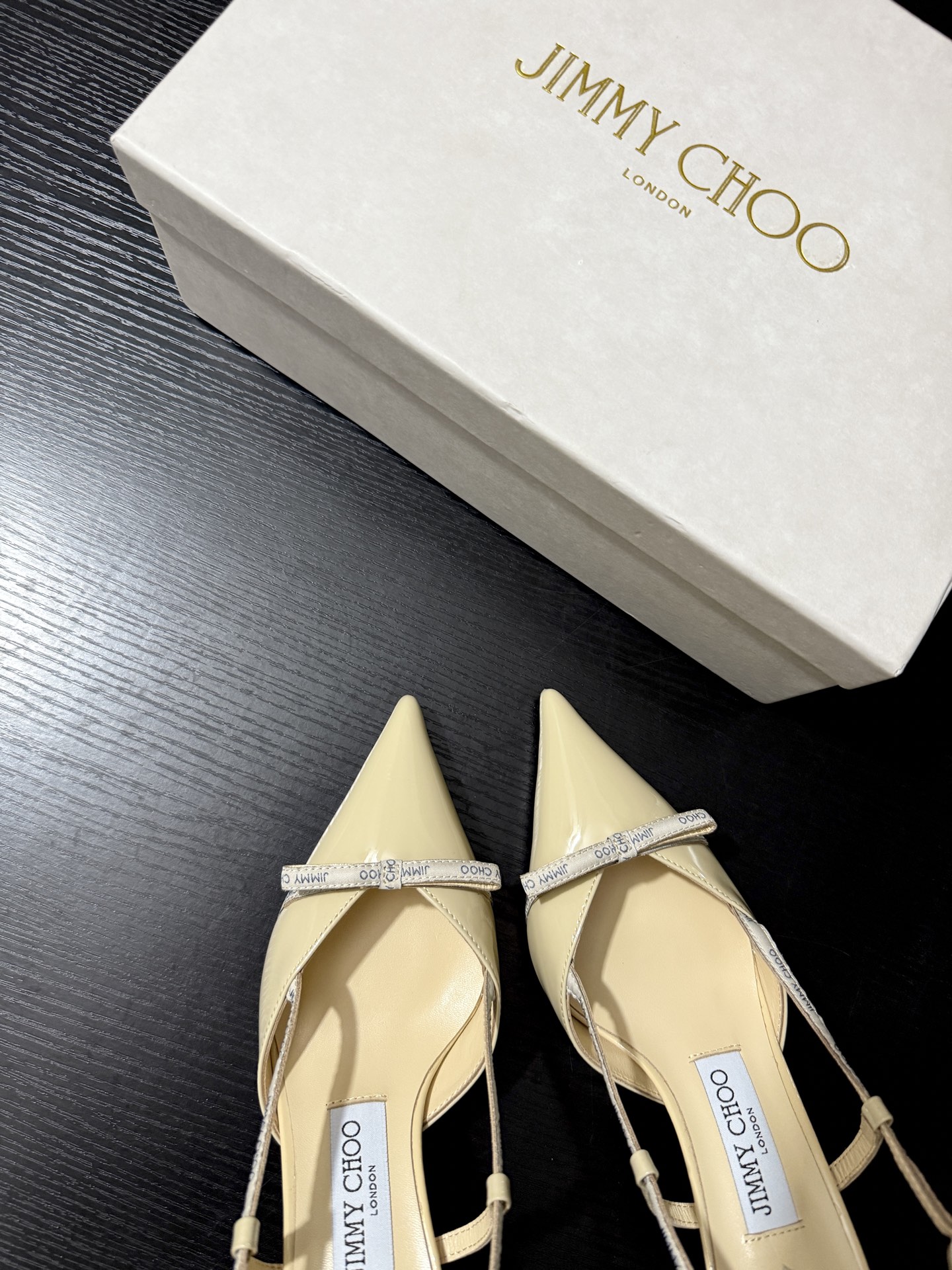  JIMMY CHOO JC 尖头 女士休闲鞋 高跟鞋 漆皮 女款 6.5CM 乳酪色B5 CAMILA65JGW122017