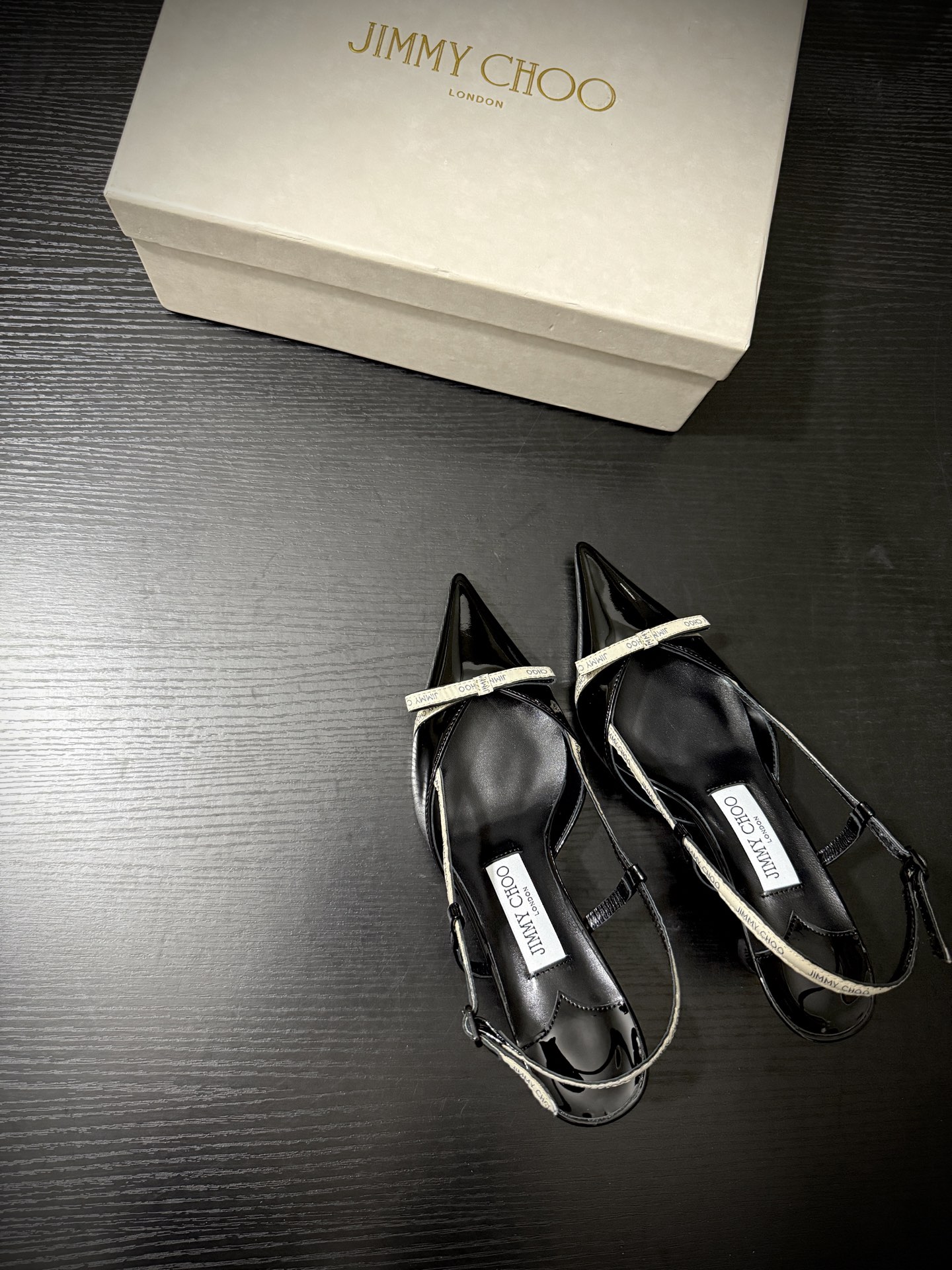 JIMMY CHOO JC 尖头 细跟 女士休闲鞋 高跟鞋 漆皮 女款 6.5CM 黑色B5 CAMILA65JGW BLACKBUTTER