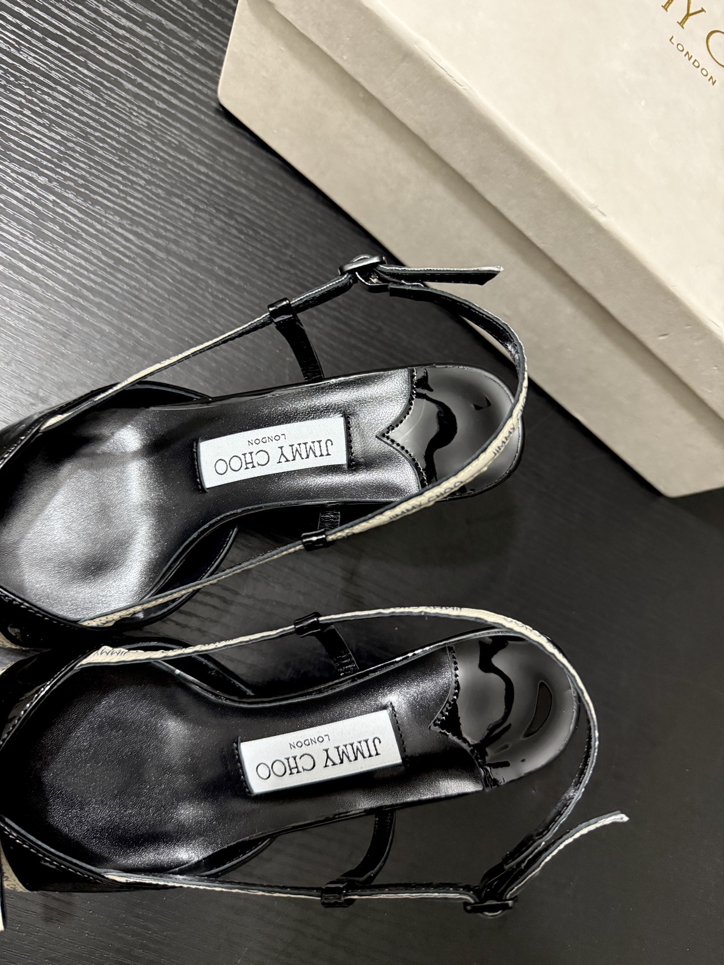 JIMMY CHOO JC 尖头 细跟 女士休闲鞋 高跟鞋 漆皮 女款 6.5CM 黑色B5 CAMILA65JGW BLACKBUTTER