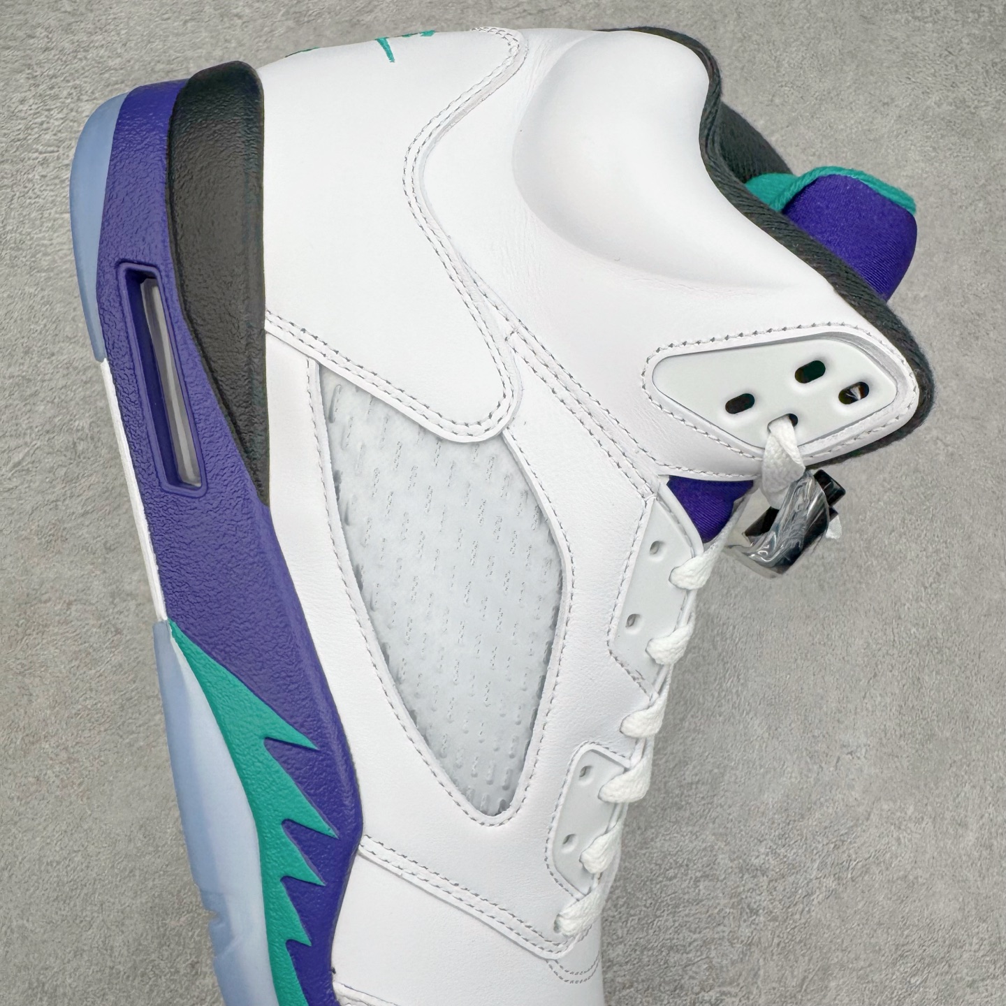 Air Jordan 5  Grape AJ5  高筒 男鞋 休闲鞋 板鞋 复古篮球鞋 波鞋 白紫葡萄 HQ7978-100
