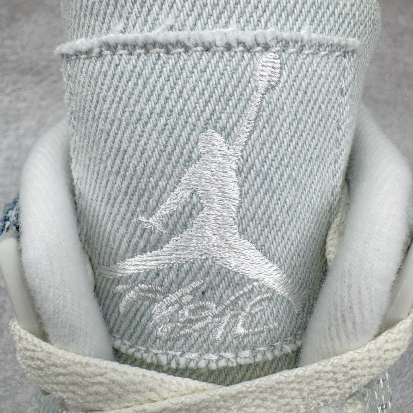  Air Jordan AJ4 低筒 男鞋 女鞋 耐磨透气 籃球鞋 板鞋 波鞋B5  灰蓝牛仔 IB6716-100