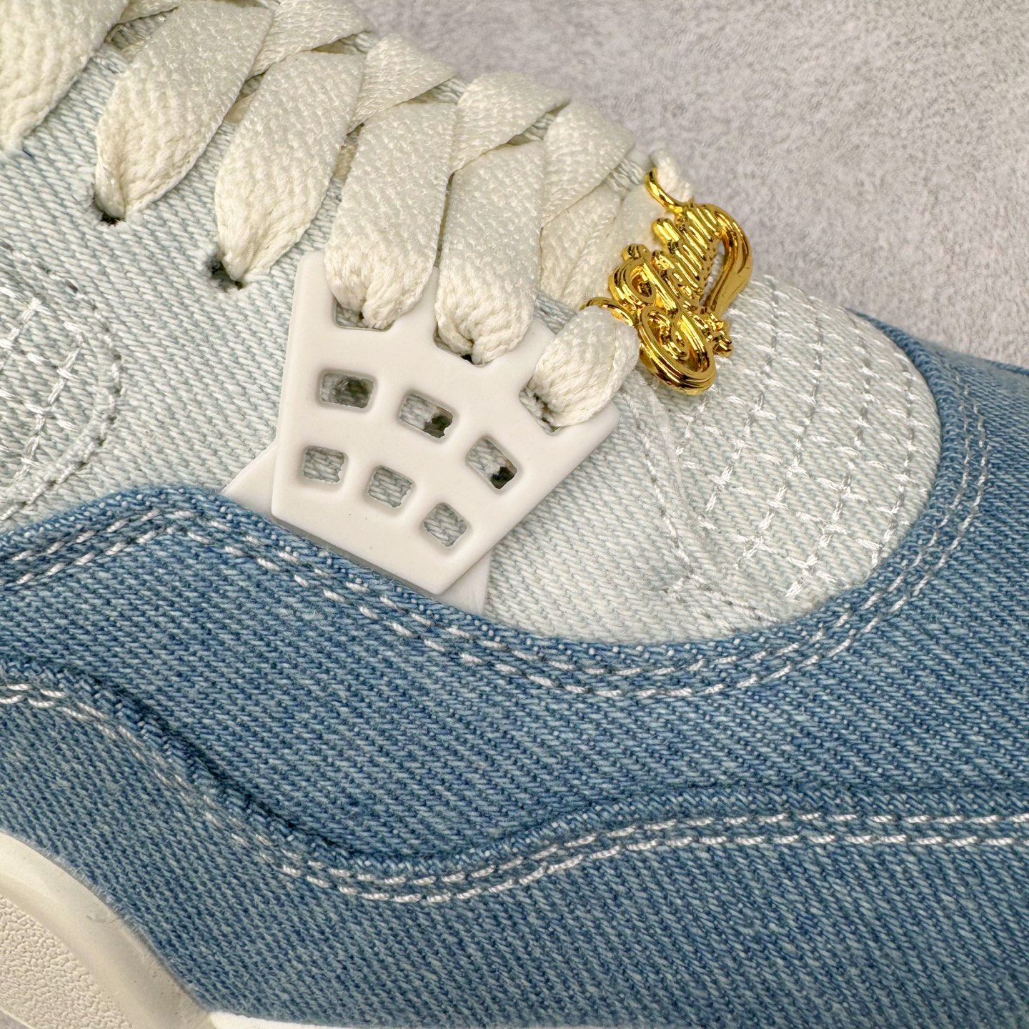  Air Jordan AJ4 低筒 男鞋 女鞋 耐磨透气 籃球鞋 板鞋 波鞋B5  灰蓝牛仔 IB6716-100