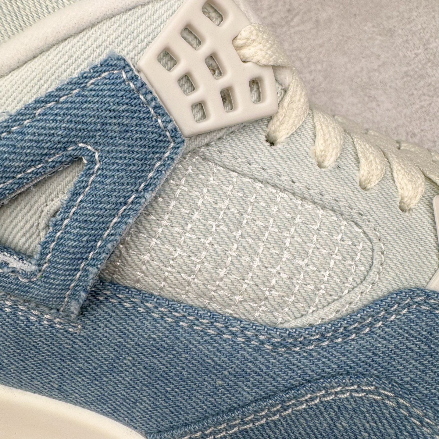  Air Jordan AJ4 低筒 男鞋 女鞋 耐磨透气 籃球鞋 板鞋 波鞋B5  灰蓝牛仔 IB6716-100