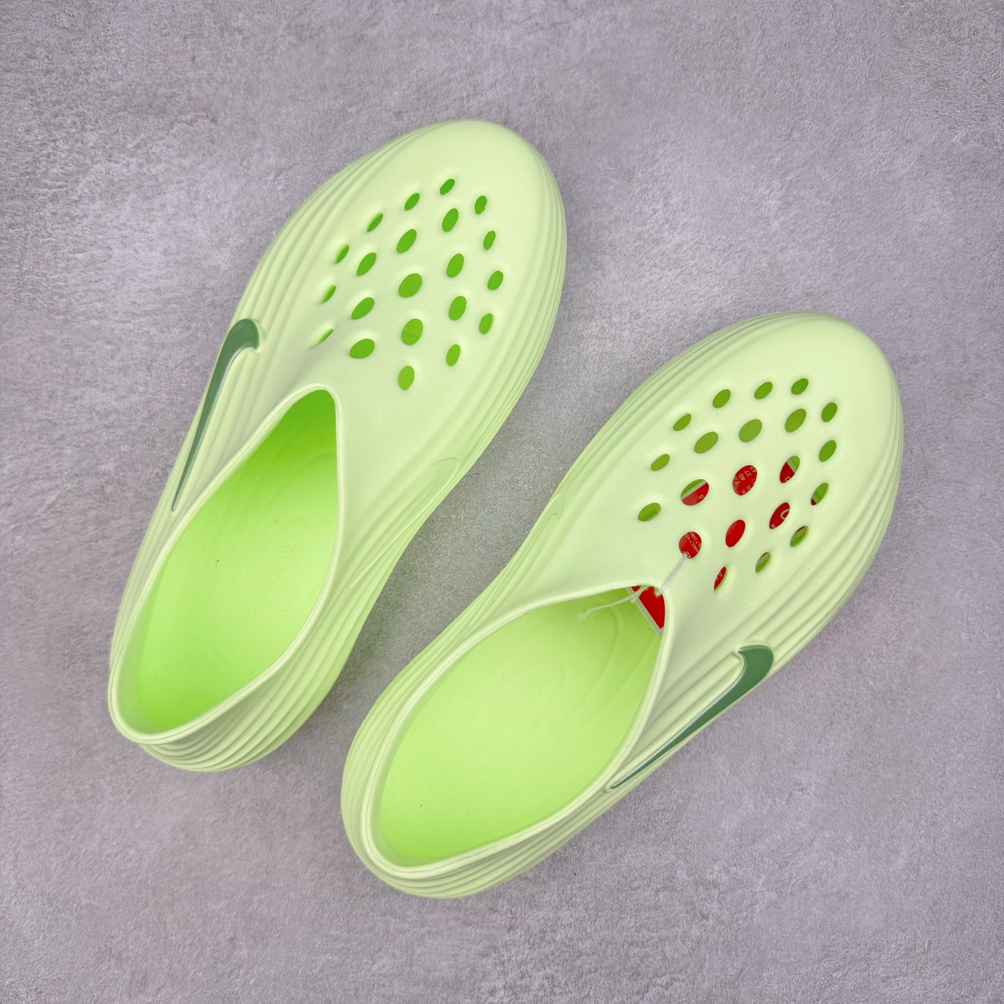 正确复合底 Nike Reactx Rejuven8 洞洞鞋 简约舒适  室外拖鞋 男女同款 绿色 HV5062-700